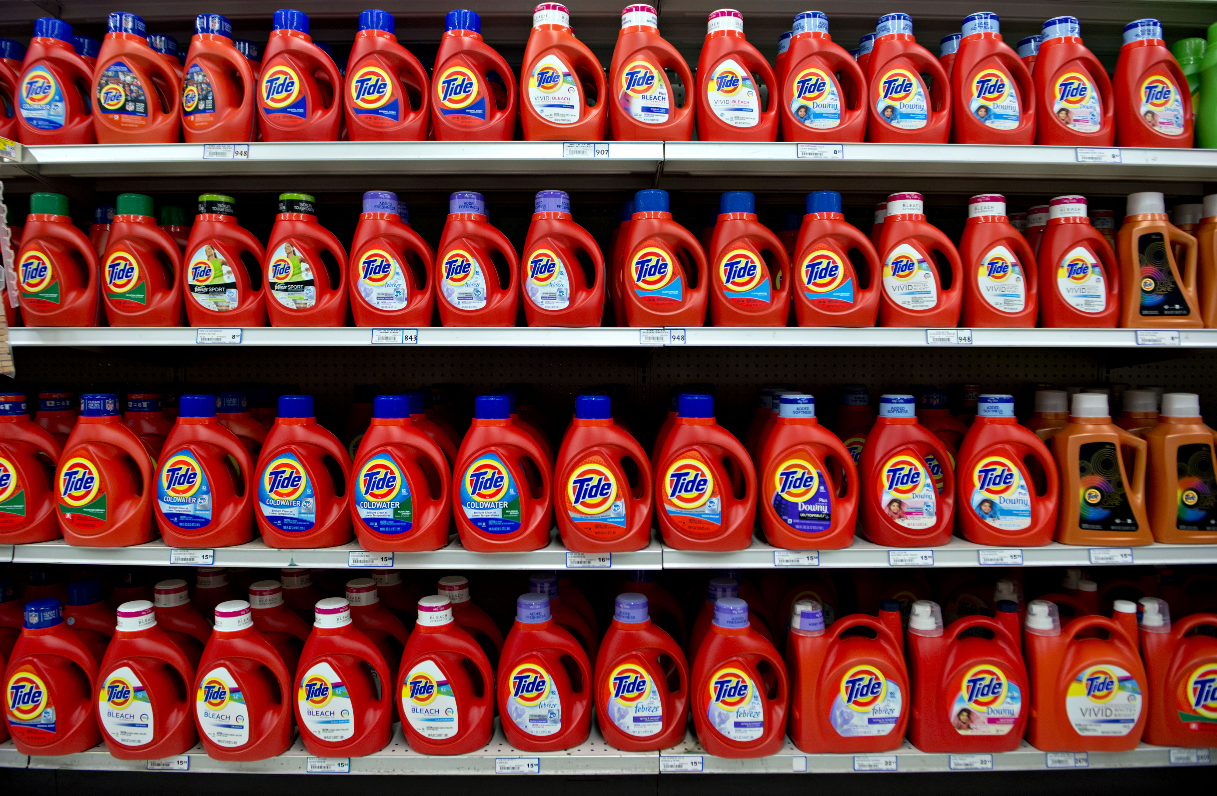 Procter &amp; Gamble Co. Tide brand laundry detergent sits on display in a supermarket in Princeton, Illinois, U.S., on Wednesday, Oct. 23, 2013. Procter &amp; Gamble Co., the worlds largest consumer-products maker, said fiscal first-quarter profit rose 7.6 percent as sales of home-care goods and baby products gained. Photographer: Daniel Acker/Bloomberg via Getty Images