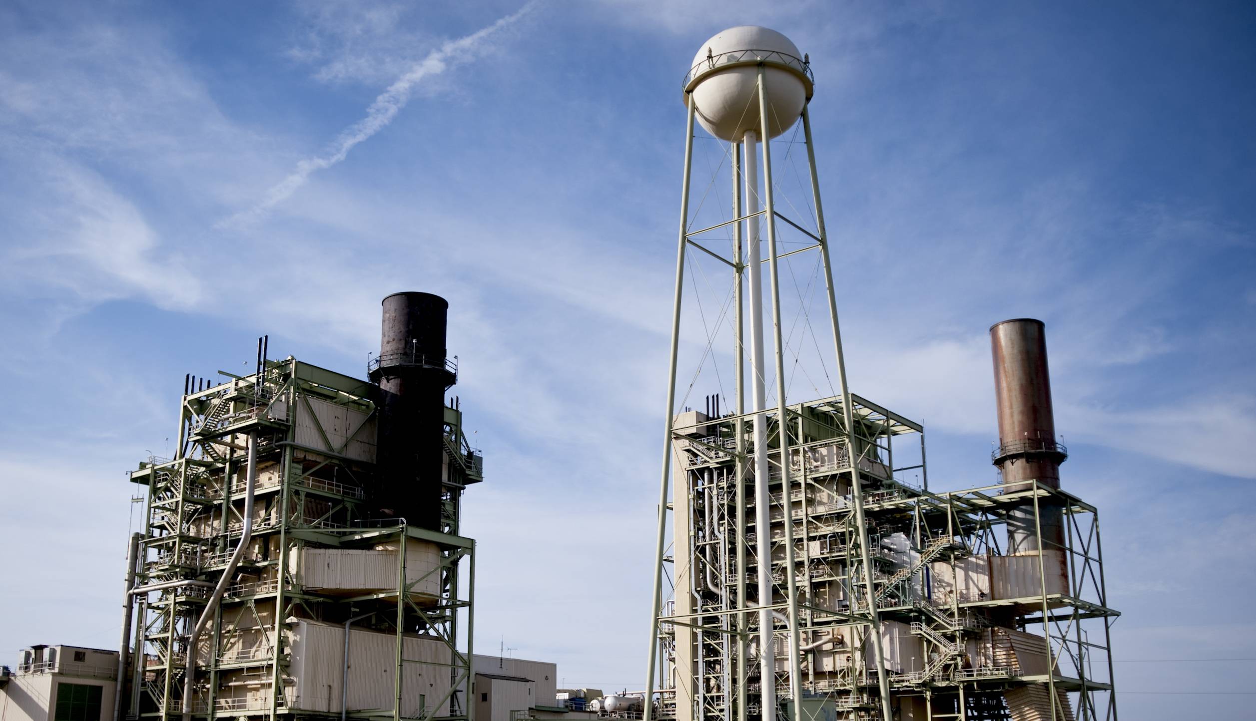 Luminant's Lake Hubbard Power Plant which processes natural gas in Dallas, Texas, USA, Saturday, Nov., 15, 2009.
MATT NAGER/ Bloomberg News