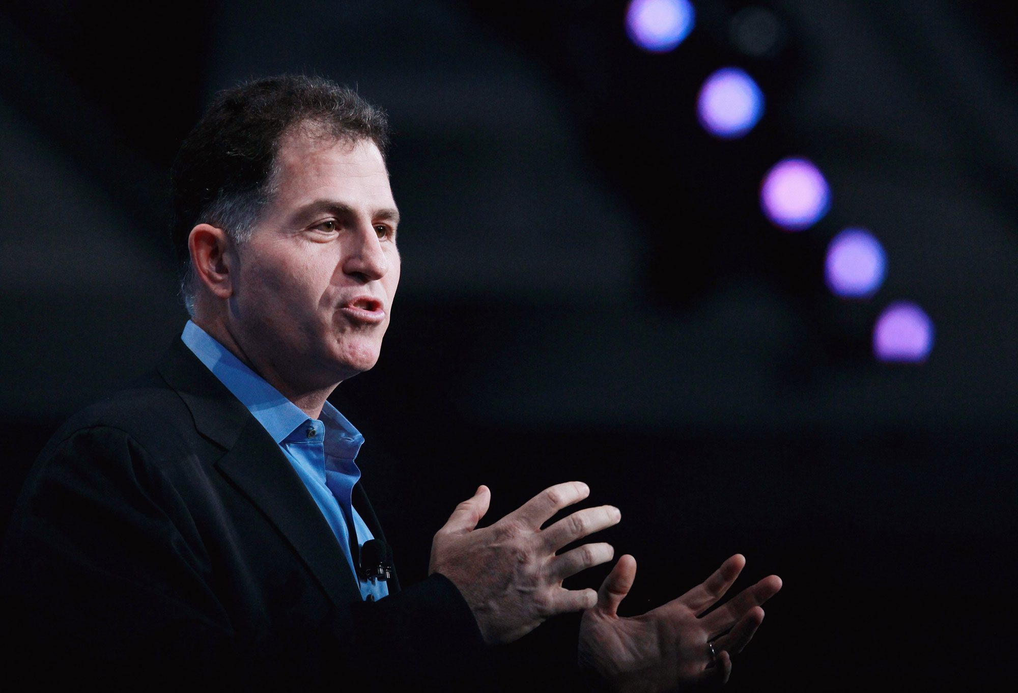 SAN FRANCISCO - SEPTEMBER 22:  Dell CEO Michael Dell delivers a keynote address during the 2010 Oracle Open World conference on September 22, 2010 in San Francisco, California. The Oracle Open World runs through September 23.  (Photo by Justin Sullivan/Getty Images) *** Local Caption *** Michael Dell