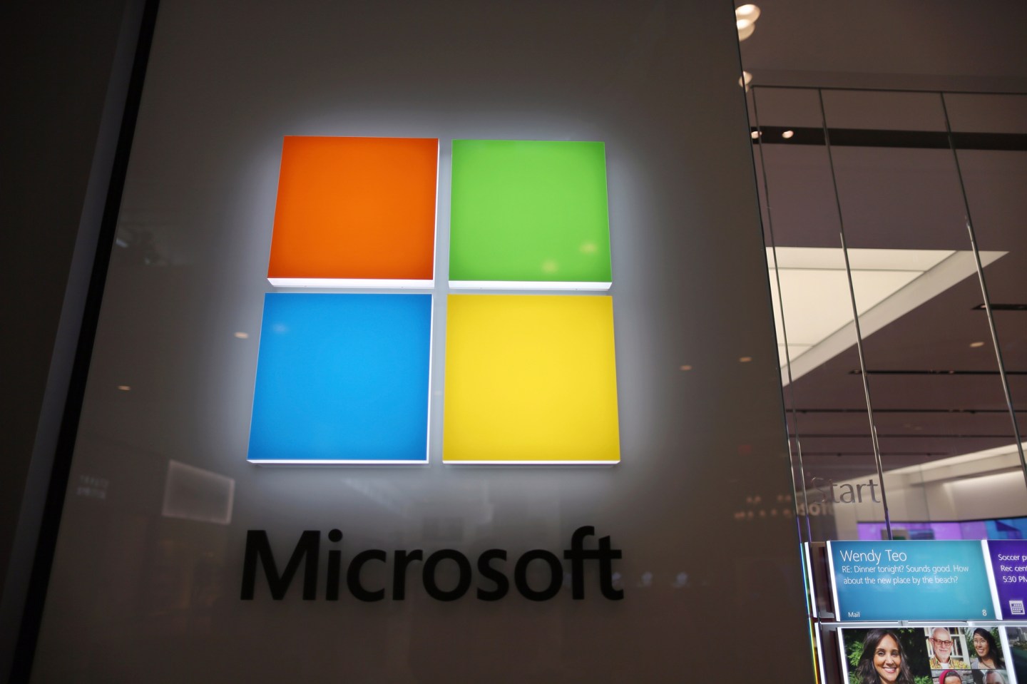 Microsoft follows in Netflix’s steps with its own expanded parental leave policy