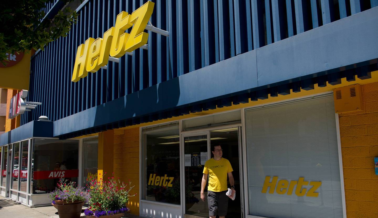 Auto recalls put a dent in Hertz, Avis as fleet supply shrinks