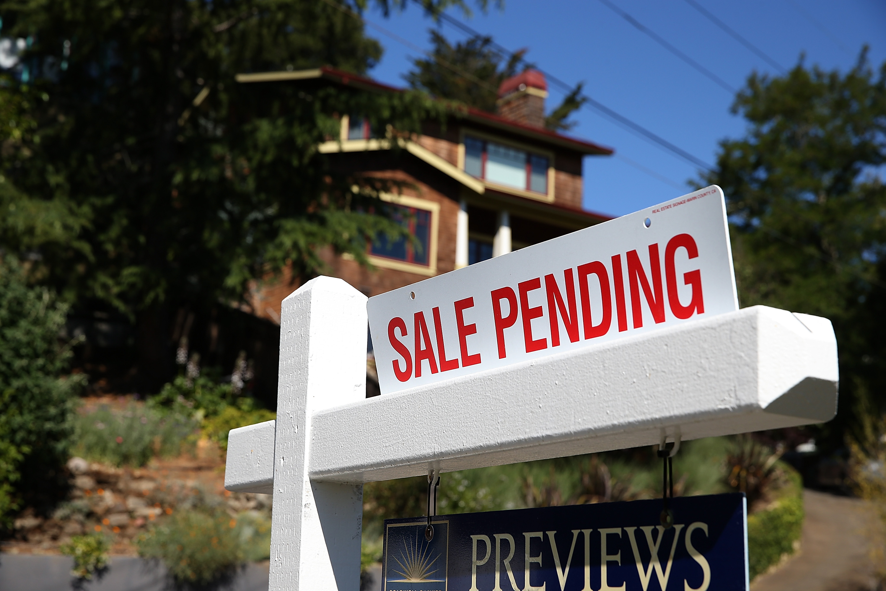 Monthly Sales Of Existing Homes Rise To Highest Level Since Nov. 2009