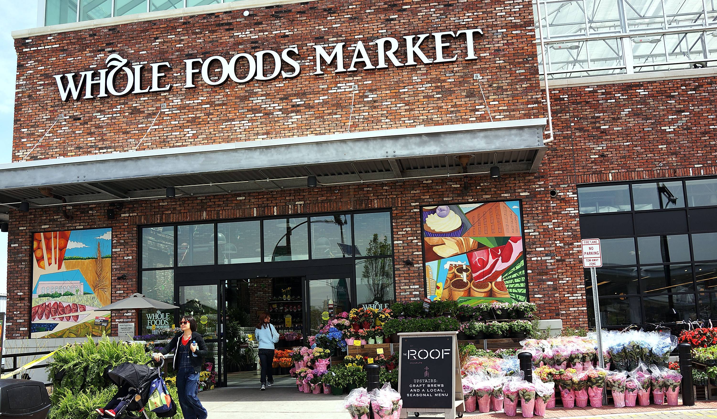 Whole Foods Lower Its Earnings Expectations Amid Increased Competition