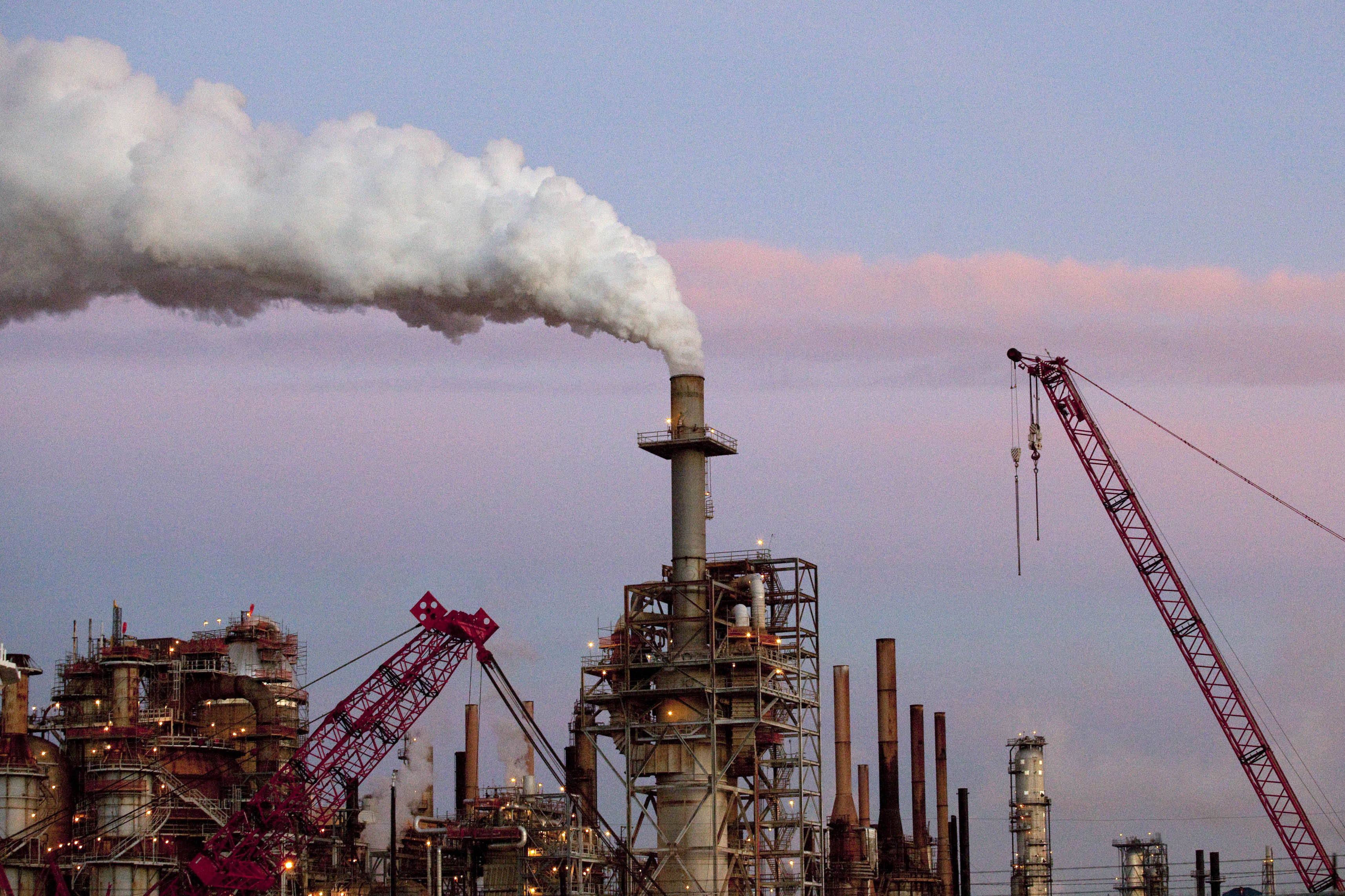 Court Temporarily Blocks Takeover Of Texas Emissions Program