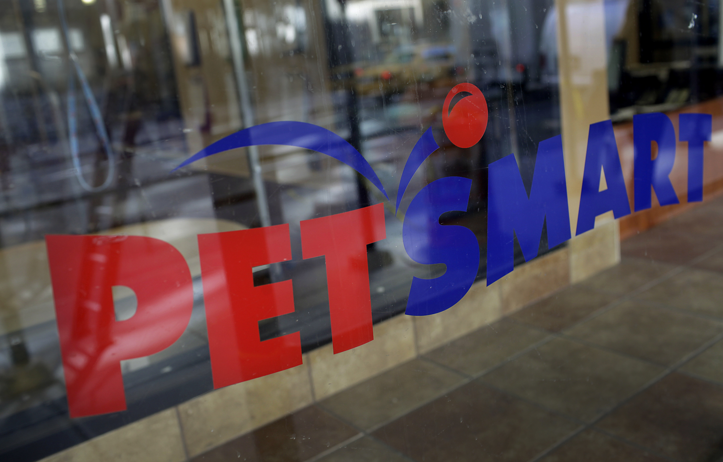 Inside A PetSmart Store Ahead of Earnings Reports