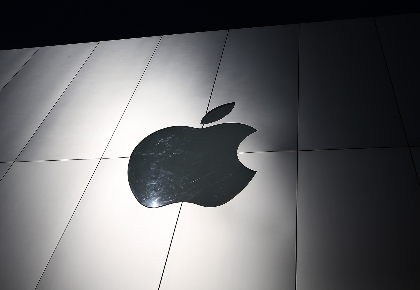 Apple’s record high and retail earnings — five things to know today