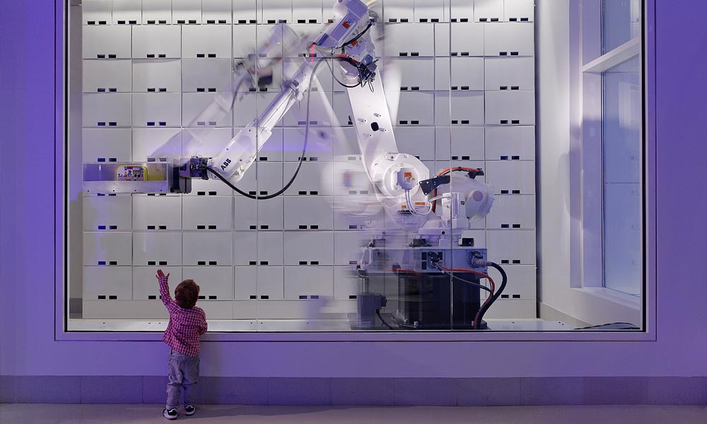 Yotel Yobot and child