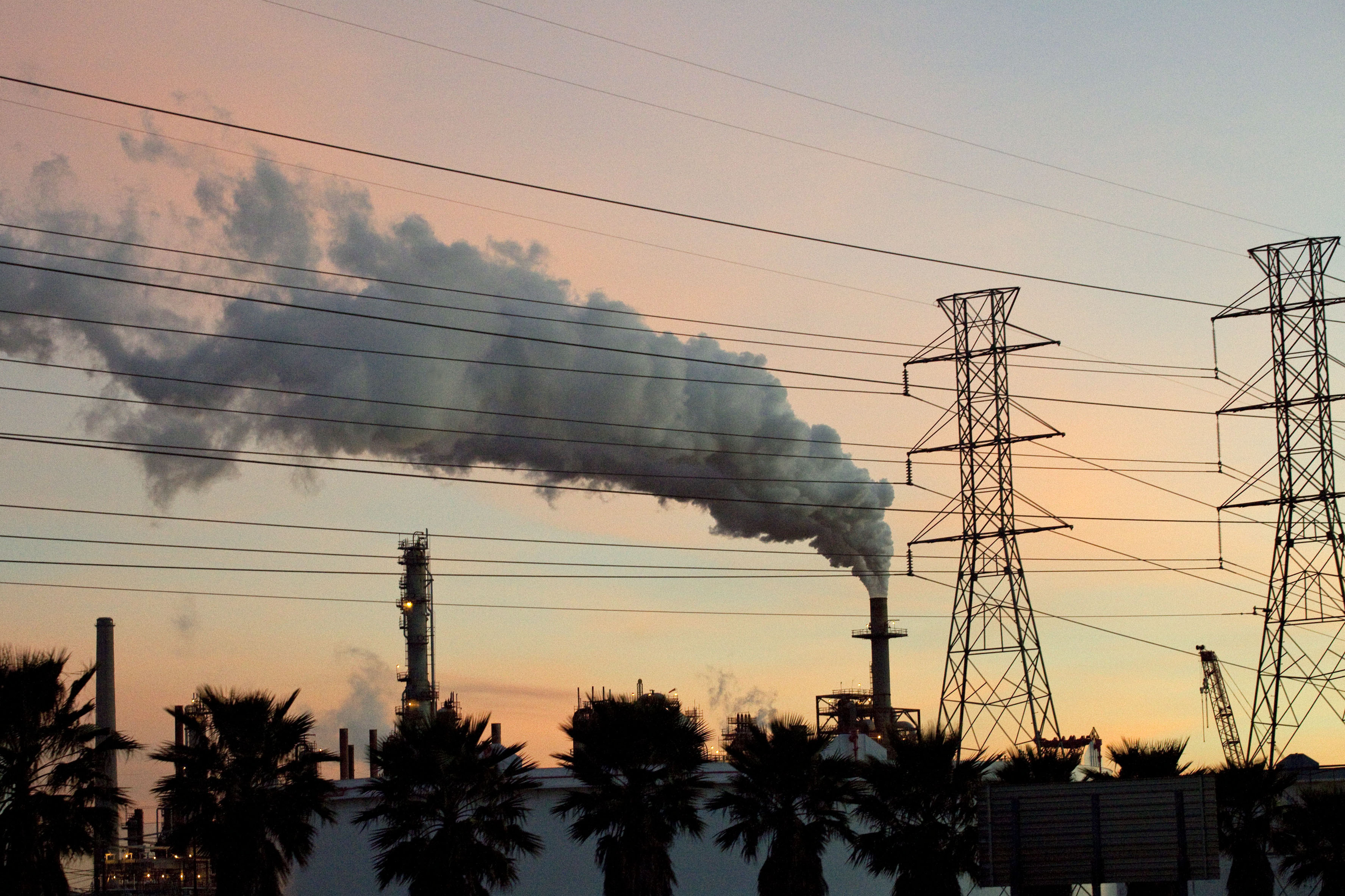 Court Temporarily Blocks Takeover Of Texas Emissions Program