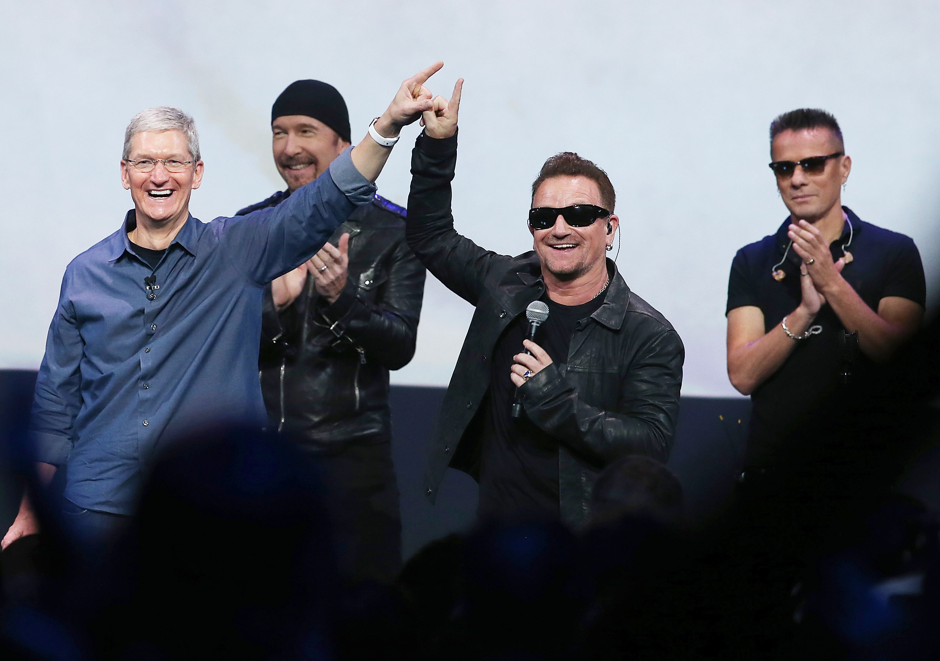 Apple Unveils iPhone 6