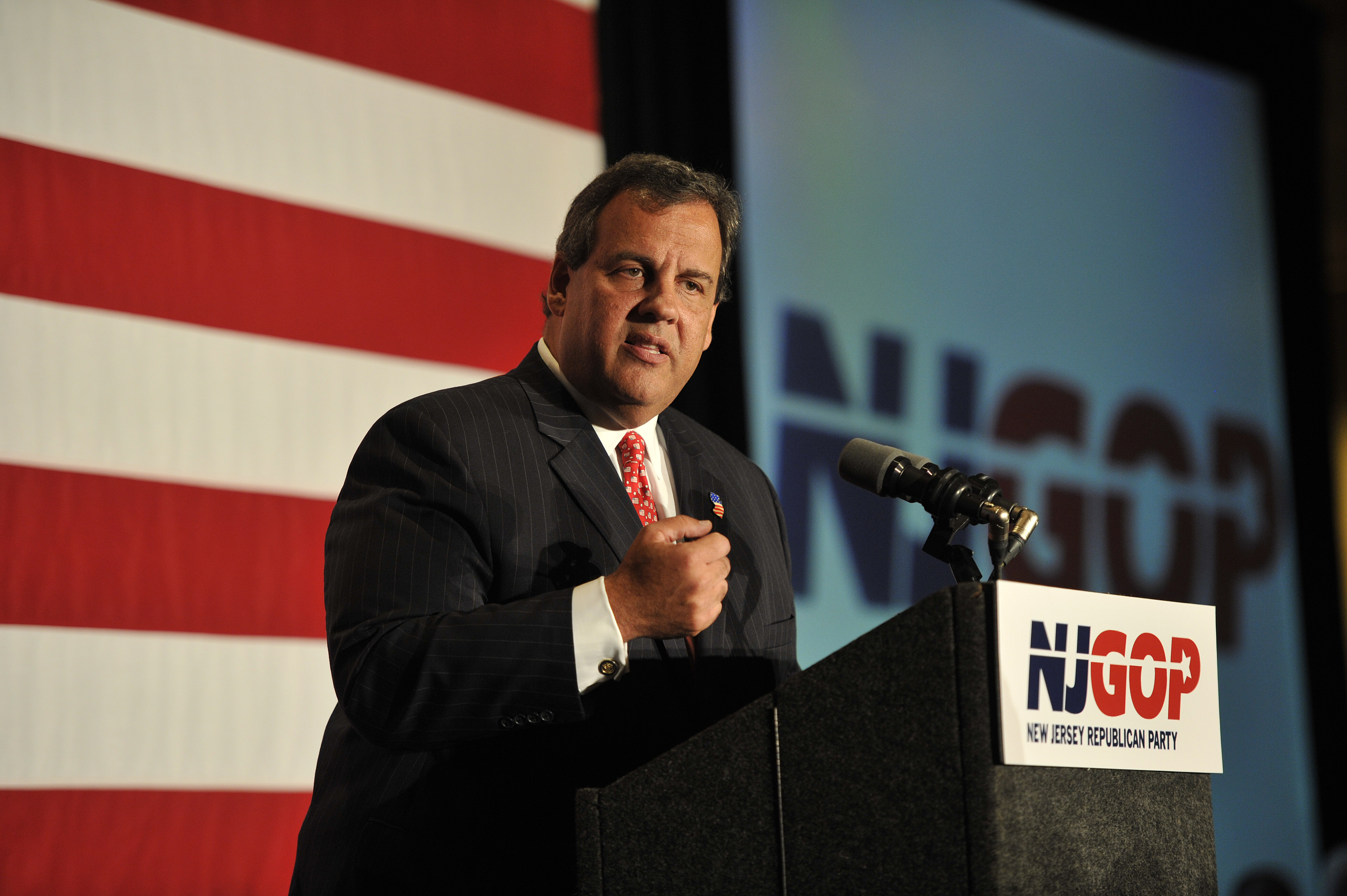 Gov. Christie Celebrates Birthday With Mitt Romney In New Jersey