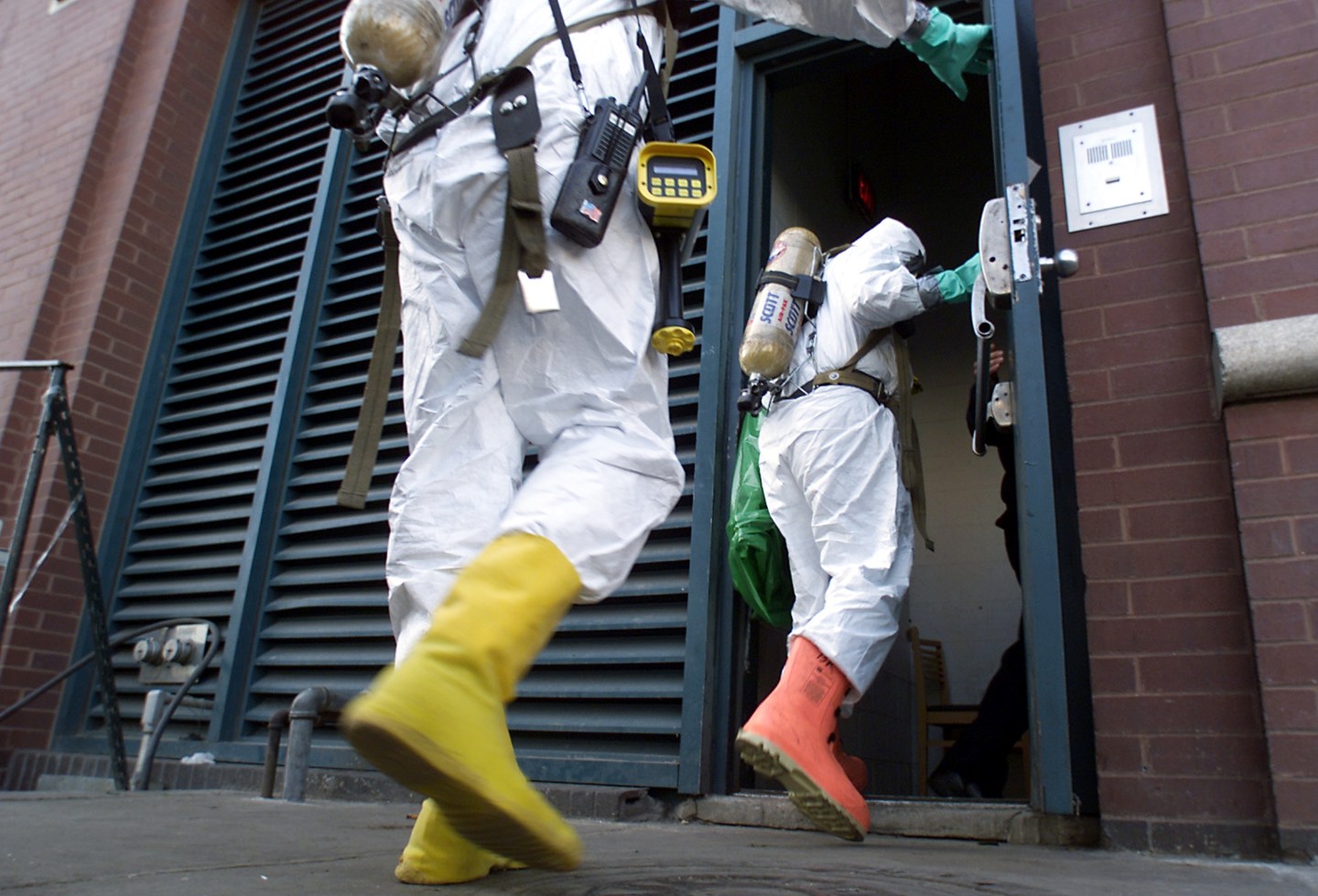 Ebola outbreak’s impact on 5 key industries