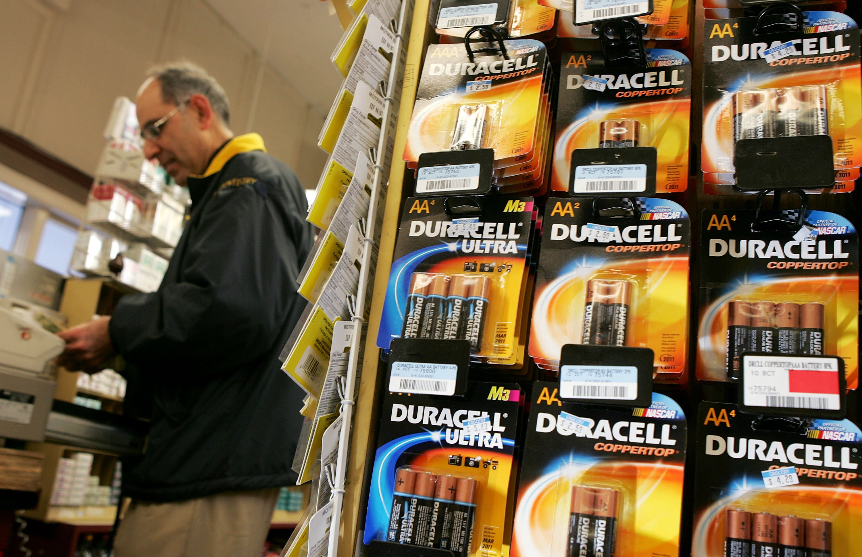Procter & Gamble To Buy Gillette For $57 Billion In Stock