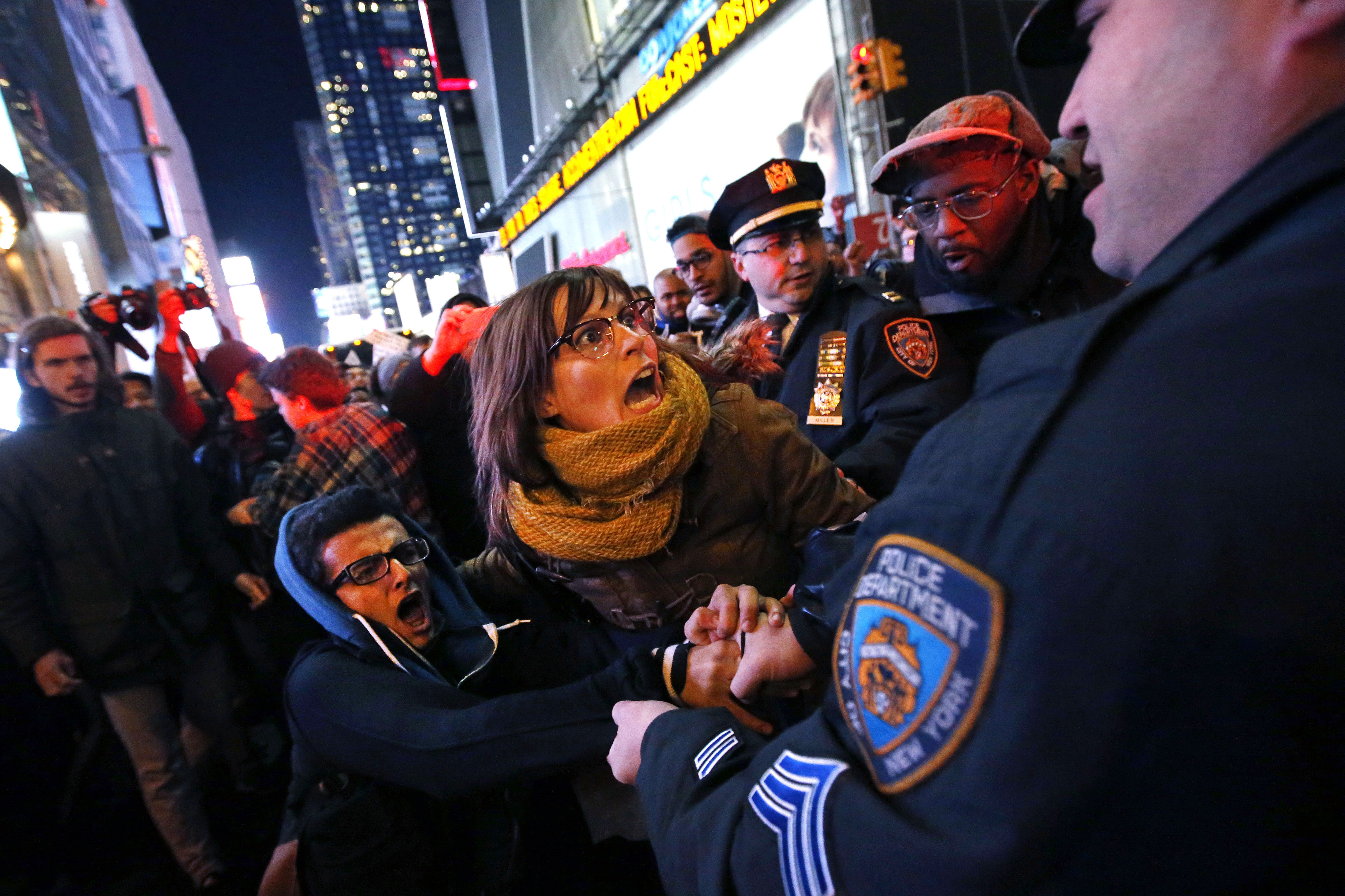 APTOPIX Police Chokehold Death