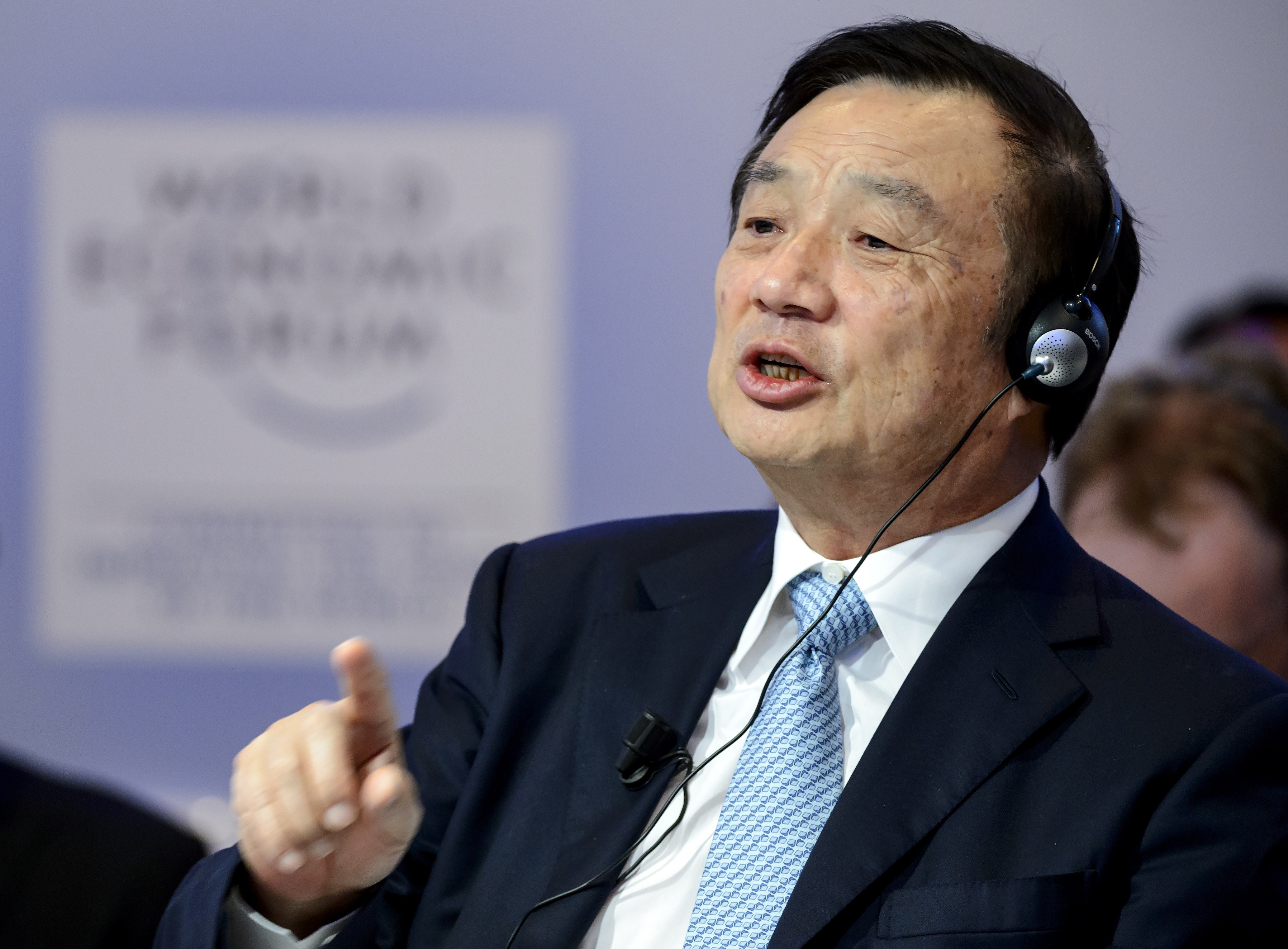 SWITZERLAND-DAVOS-ECONOMY-POLITICS-MEET-WEF
