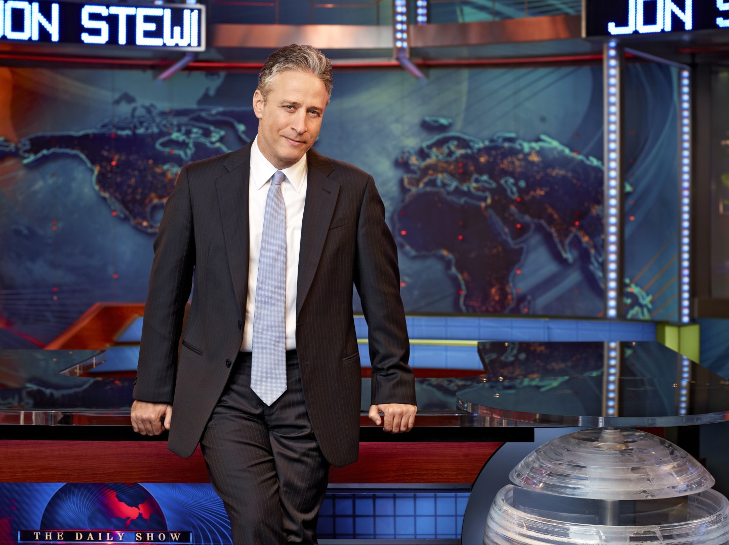 Prior to Jon Stewart’s last show, Viacom’s stock is getting crushed