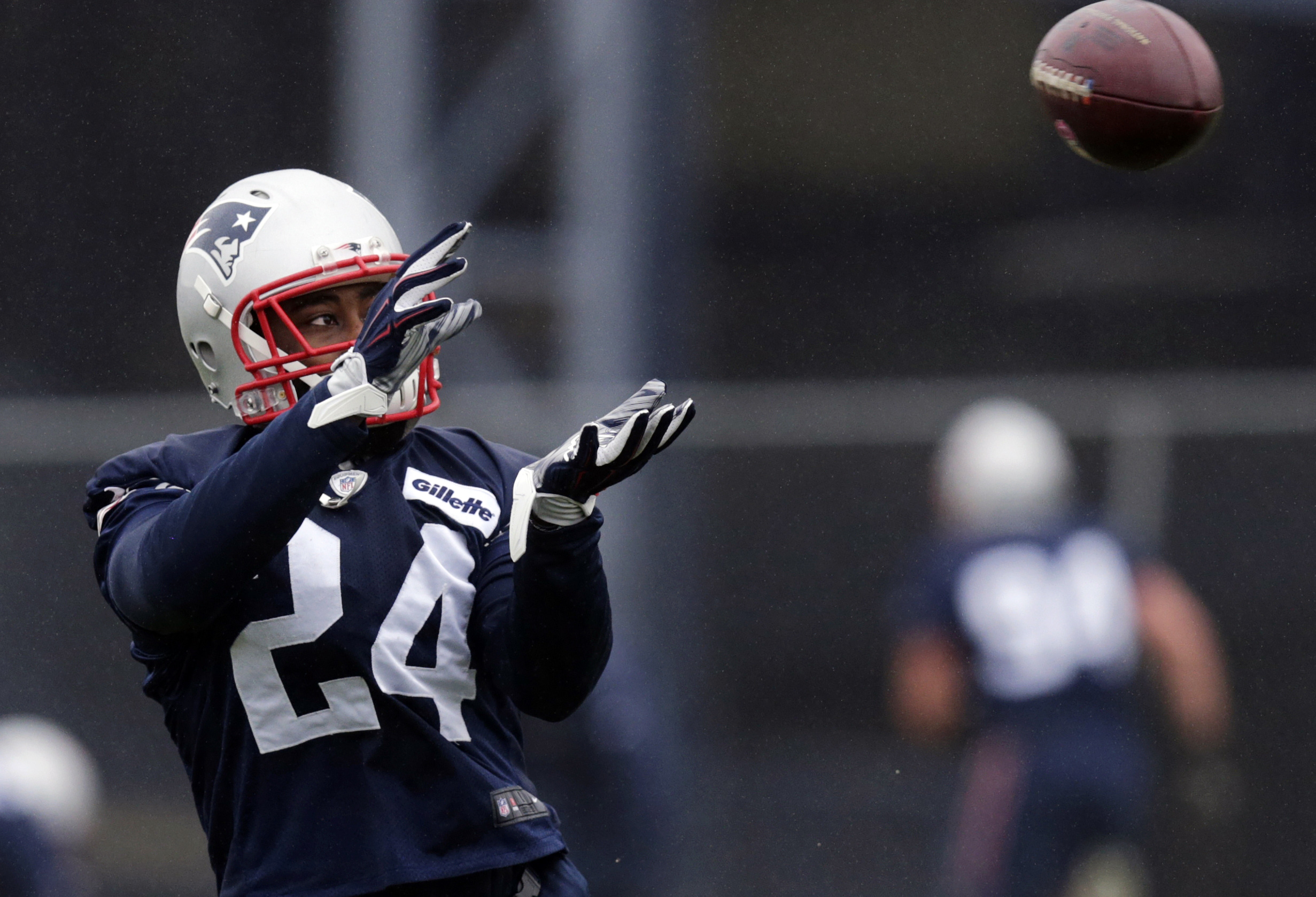 Darrelle Revis