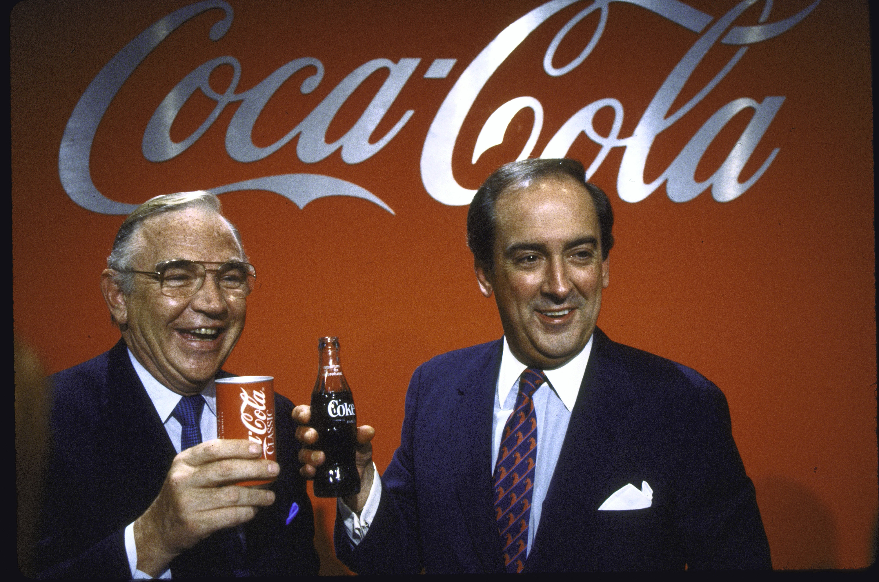 Donald Keough;Roberto C. Goizueta