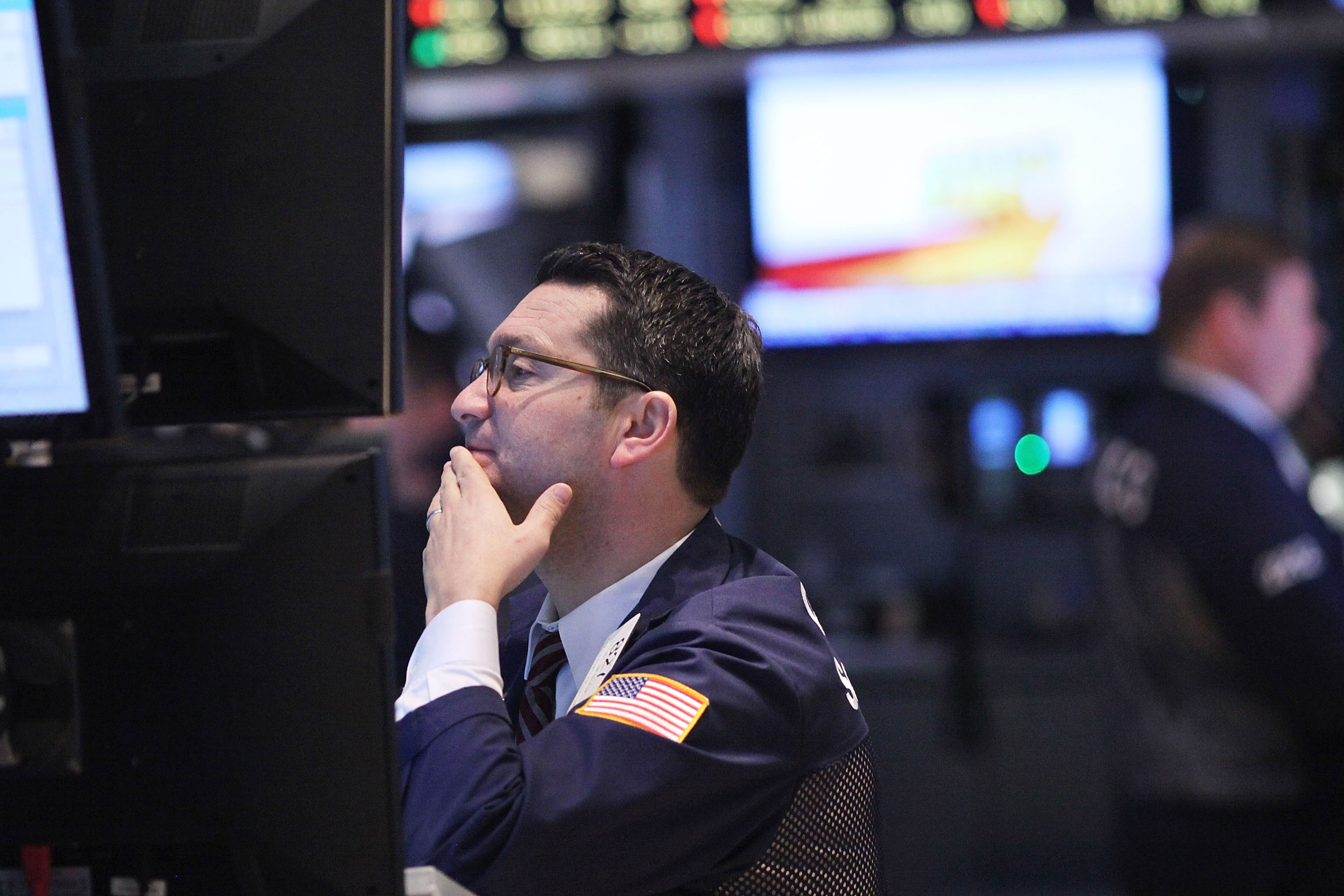 Stocks Close Down Over 100 Points