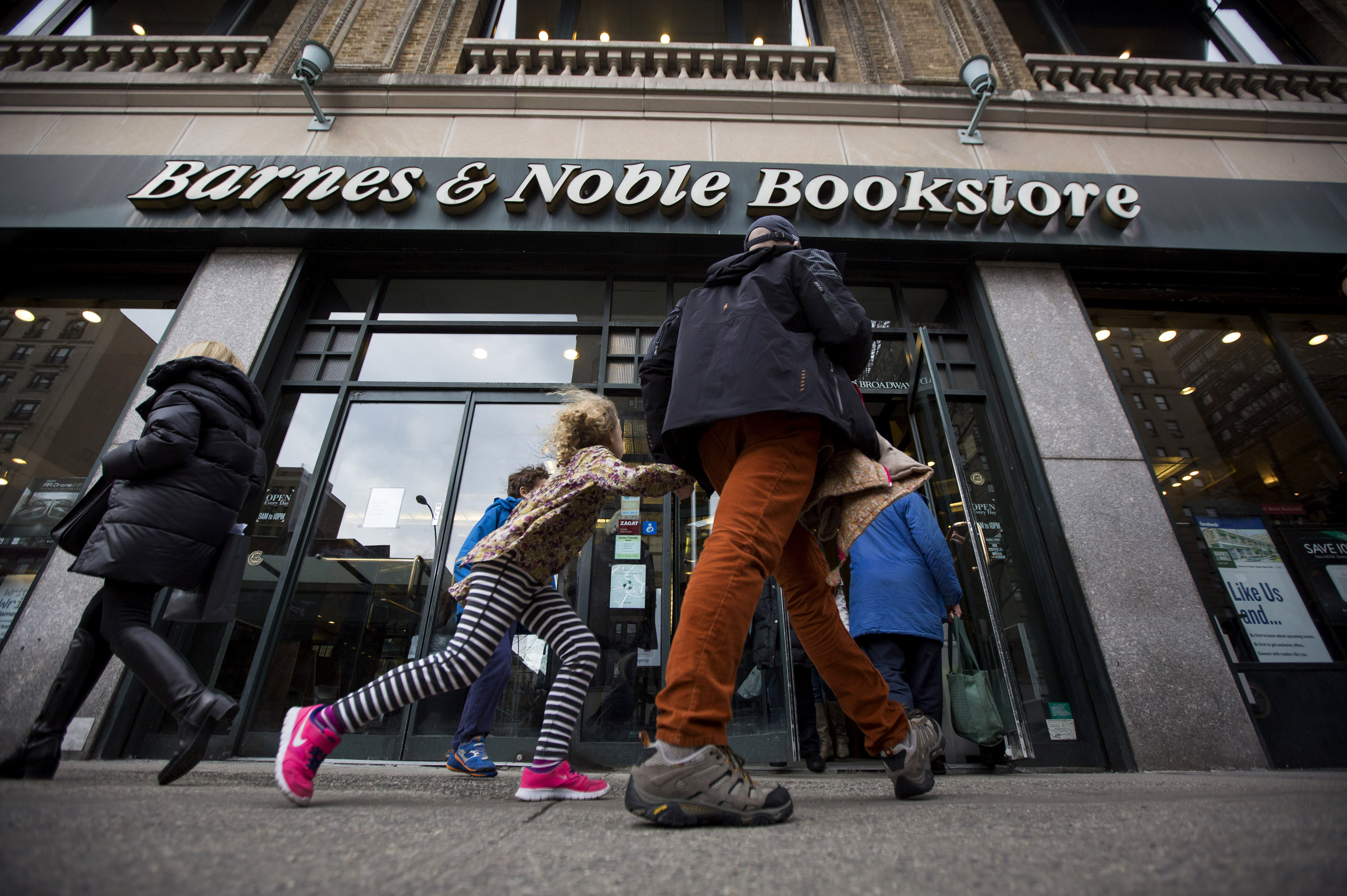 A Barnes &amp; Noble Inc. Store Ahead of Earnings Figures