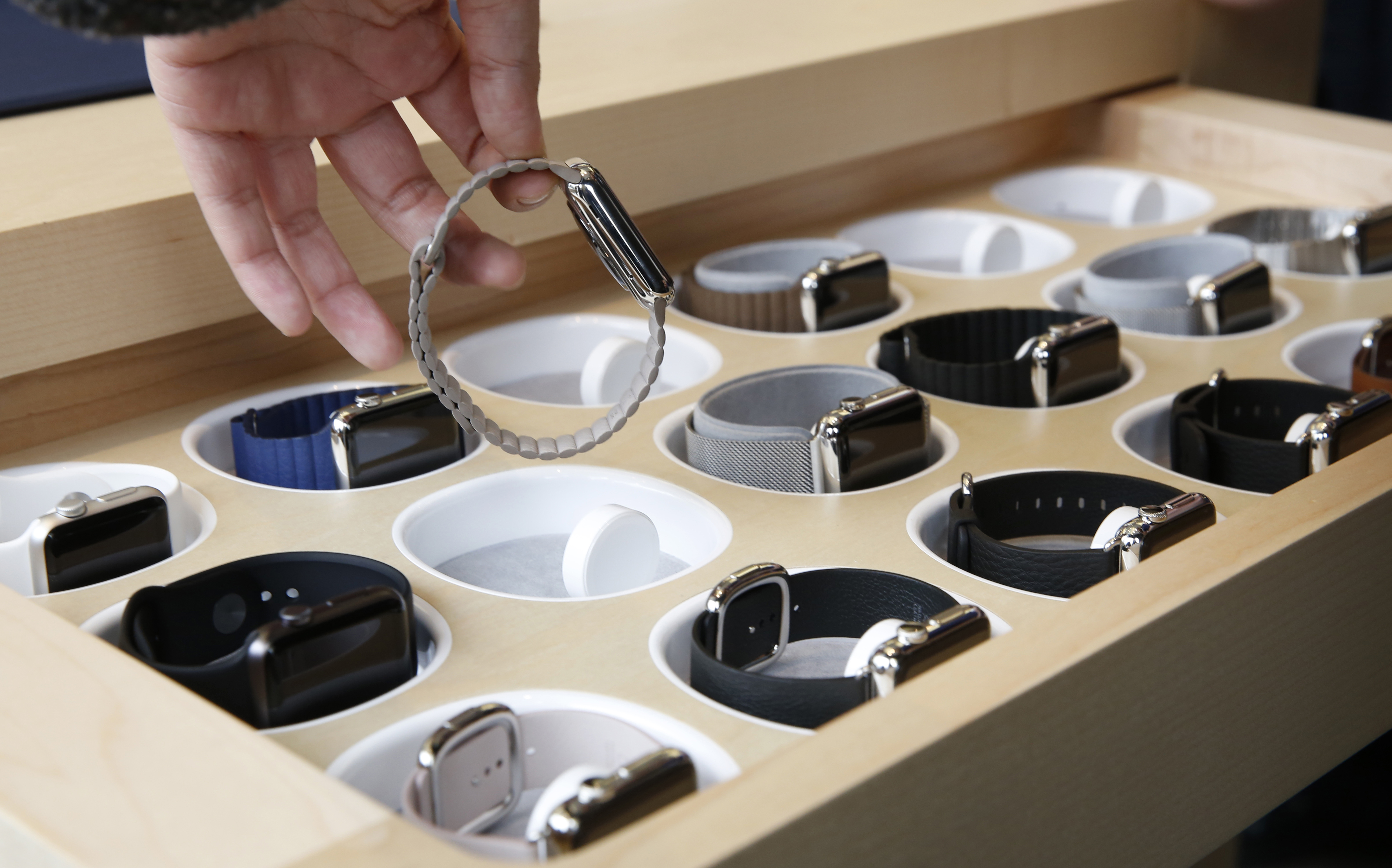 APTOPIX Hong Kong Apple Watch Debuts