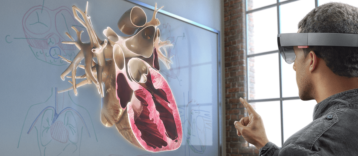 Microsoft’s HoloLens offers brief glimpse into the future