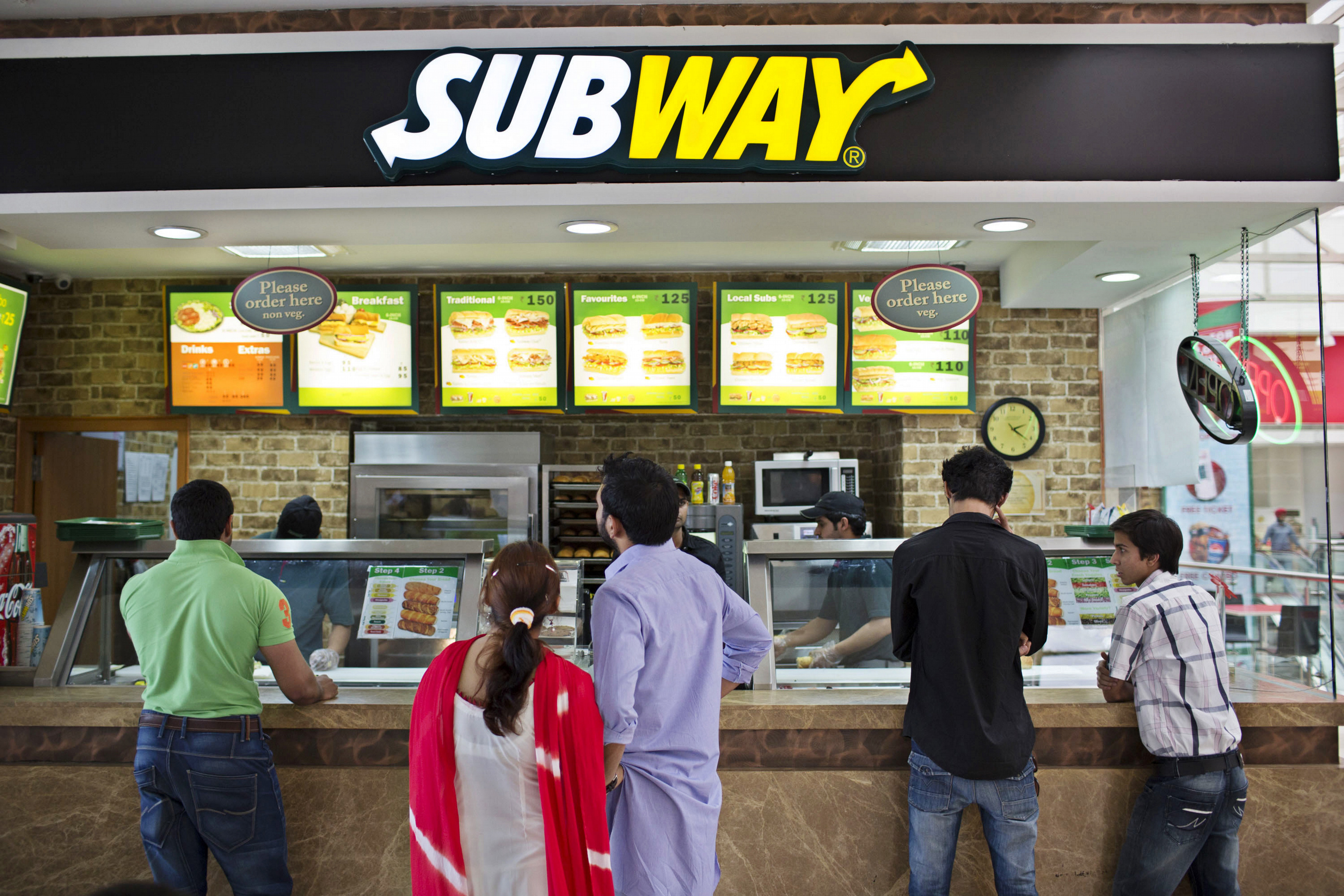 General Images Of Retail And Tourism Ahead Of India CPI Figures