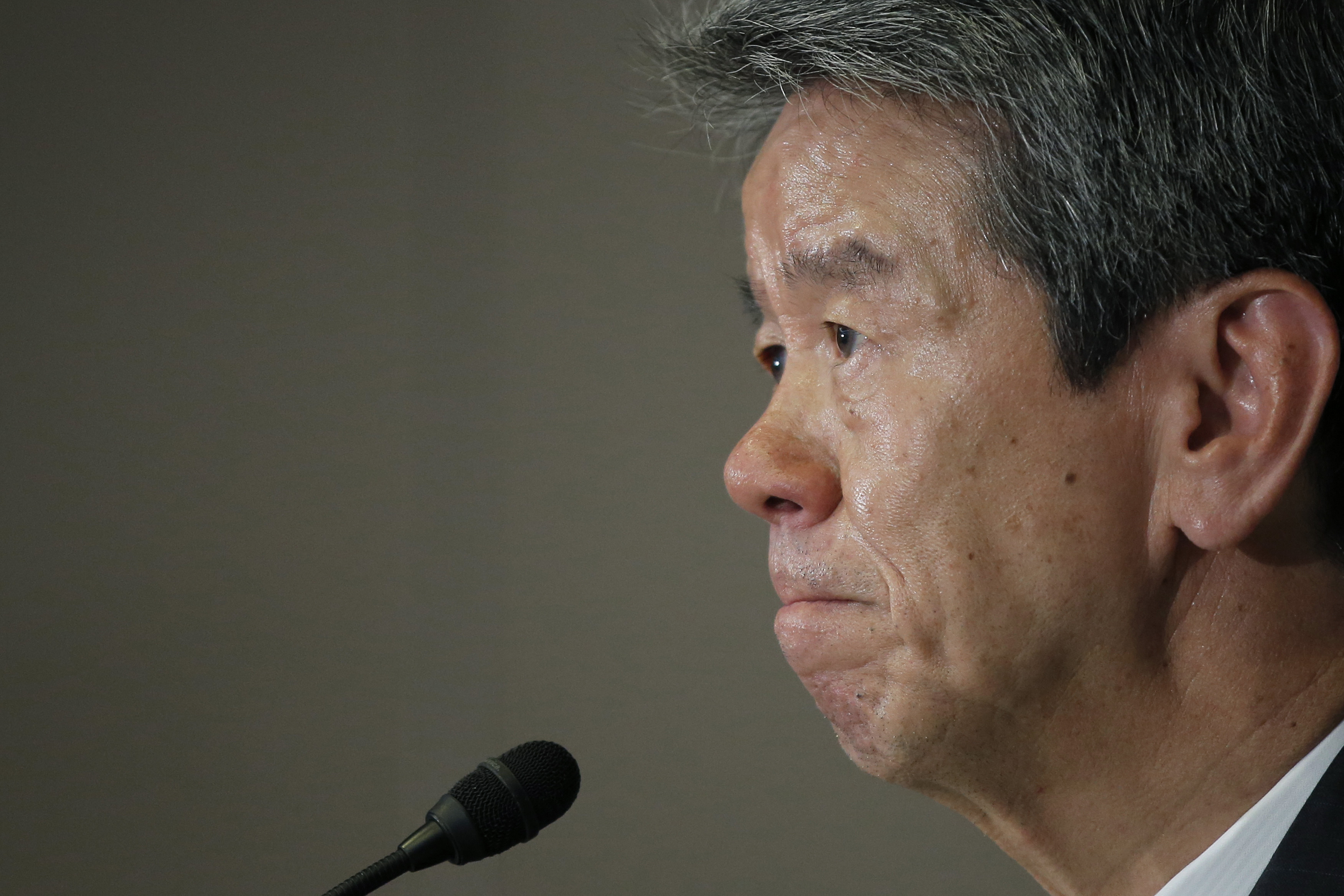 Hisao Tanaka, president and chief executive officer of Toshiba Corp., pauses during a news conference at the company's headquarters in Tokyo, Japan, on Friday, May 15, 2015.