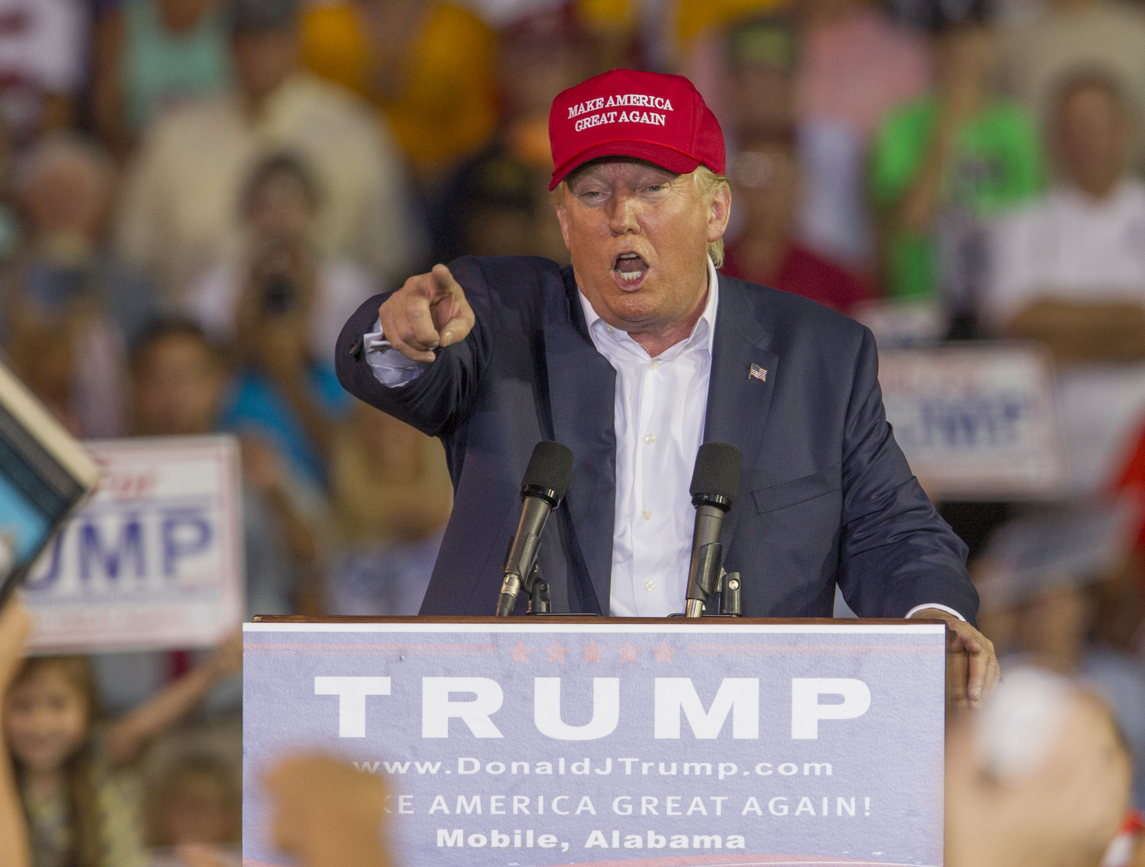 Republican presidential candidate Donald Trump speaks during a rally at Ladd-Peebles Stadium on August 21, 2015 in Mobile, Alabama.