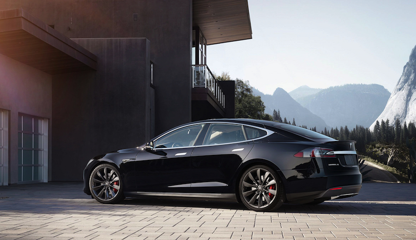 Tesla Hits Annual Car Shipment Goal for 2015