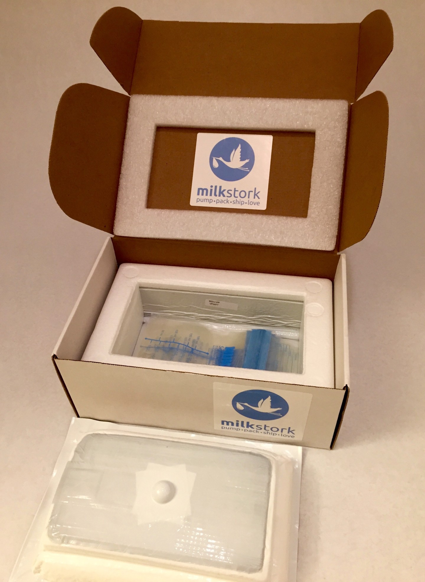 A new startup lets road warrior moms ship breast milk home