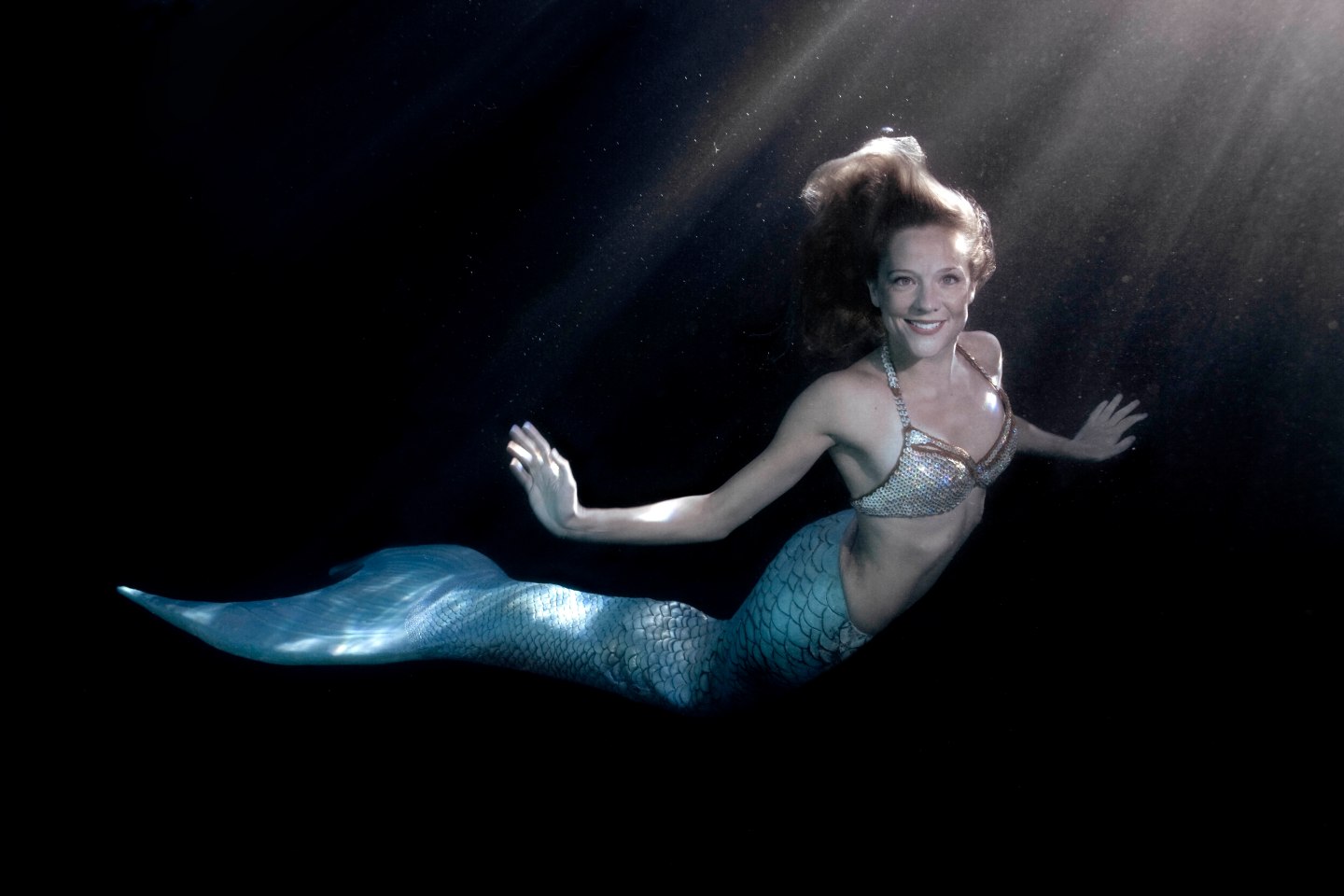 Mermaid-for-hire Linden Wolbert