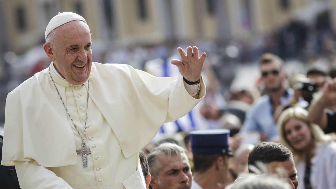 Why Verizon and AT&T are spending millions on Pope Francis’ U.S. visit