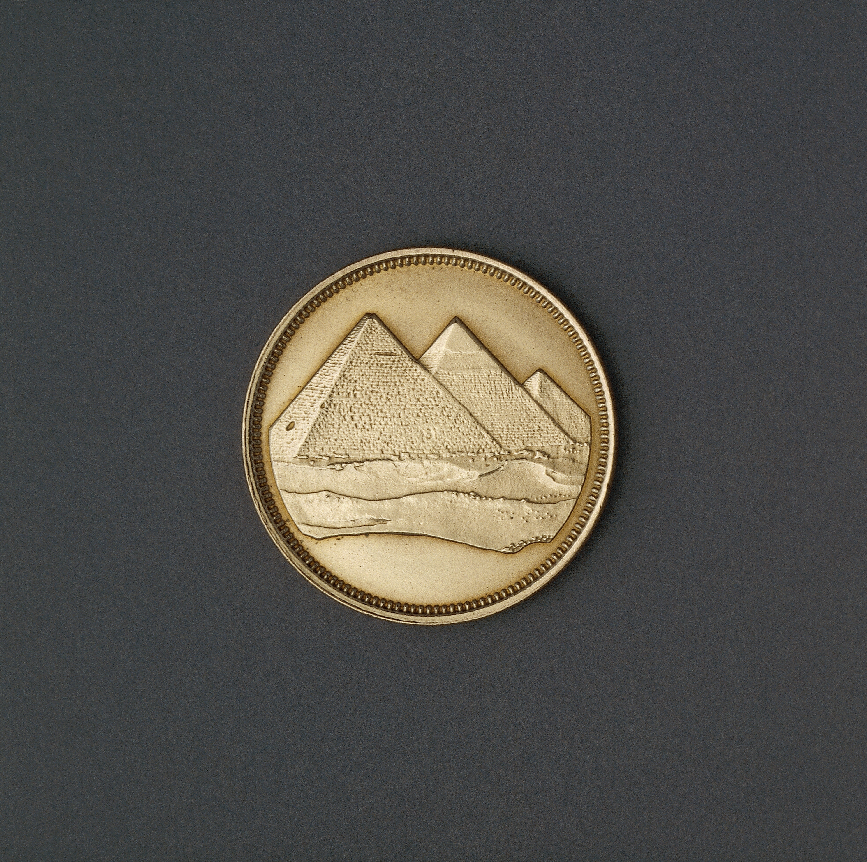 2 piastres coin