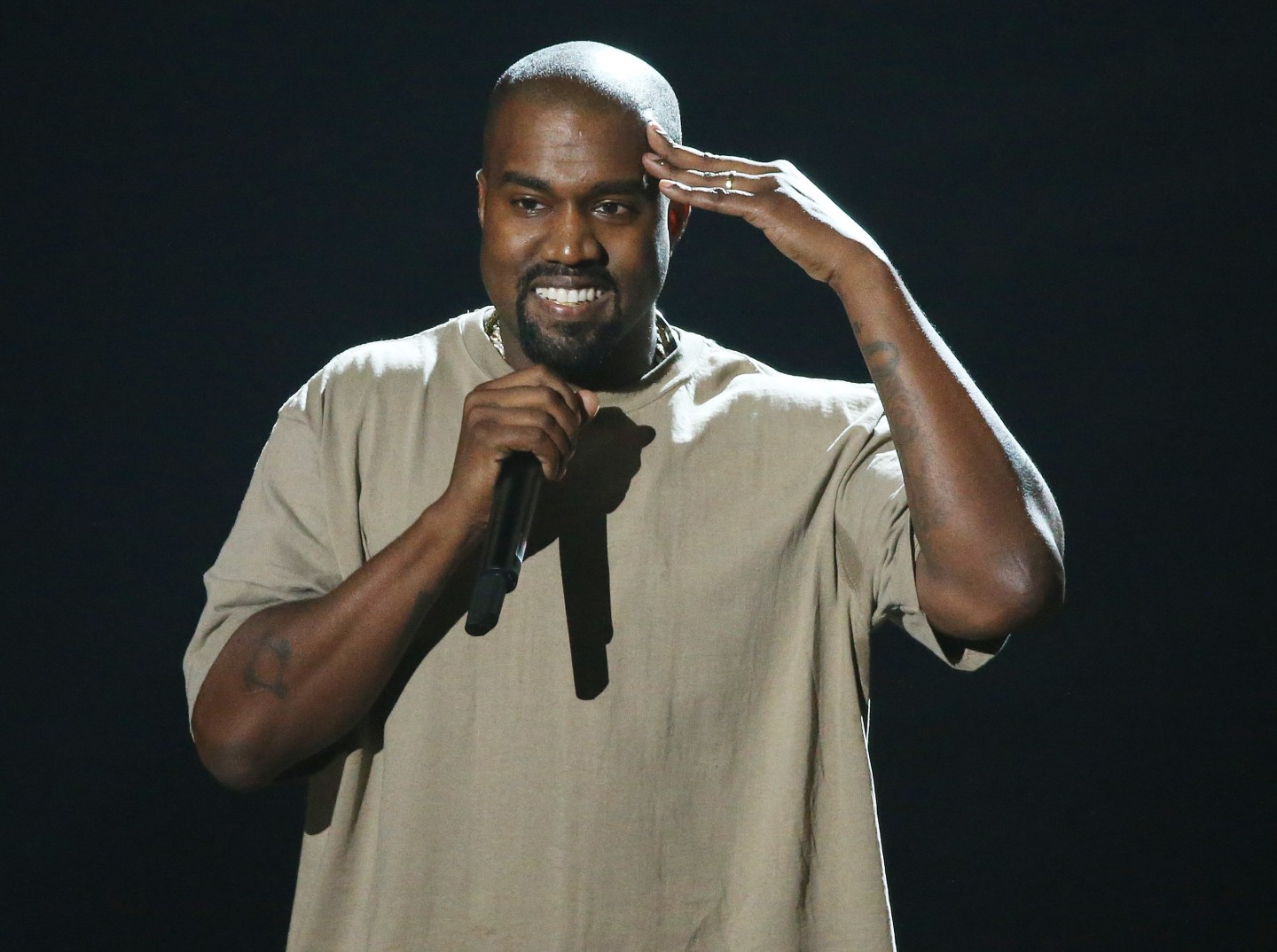 2015 MTV Video Music Awards - Show