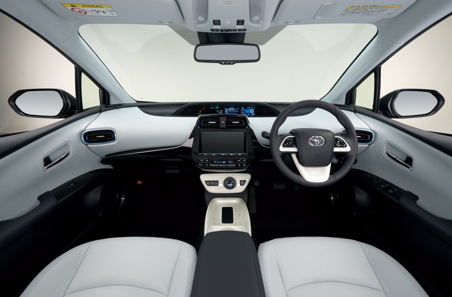 Toyota jam-packs next-gen Prius with more tech, adds 4-wheel drive option