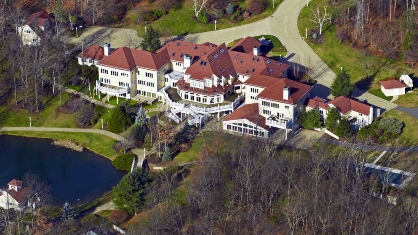 50 Cent selling his mansion for ‘pennies on the dollar’
