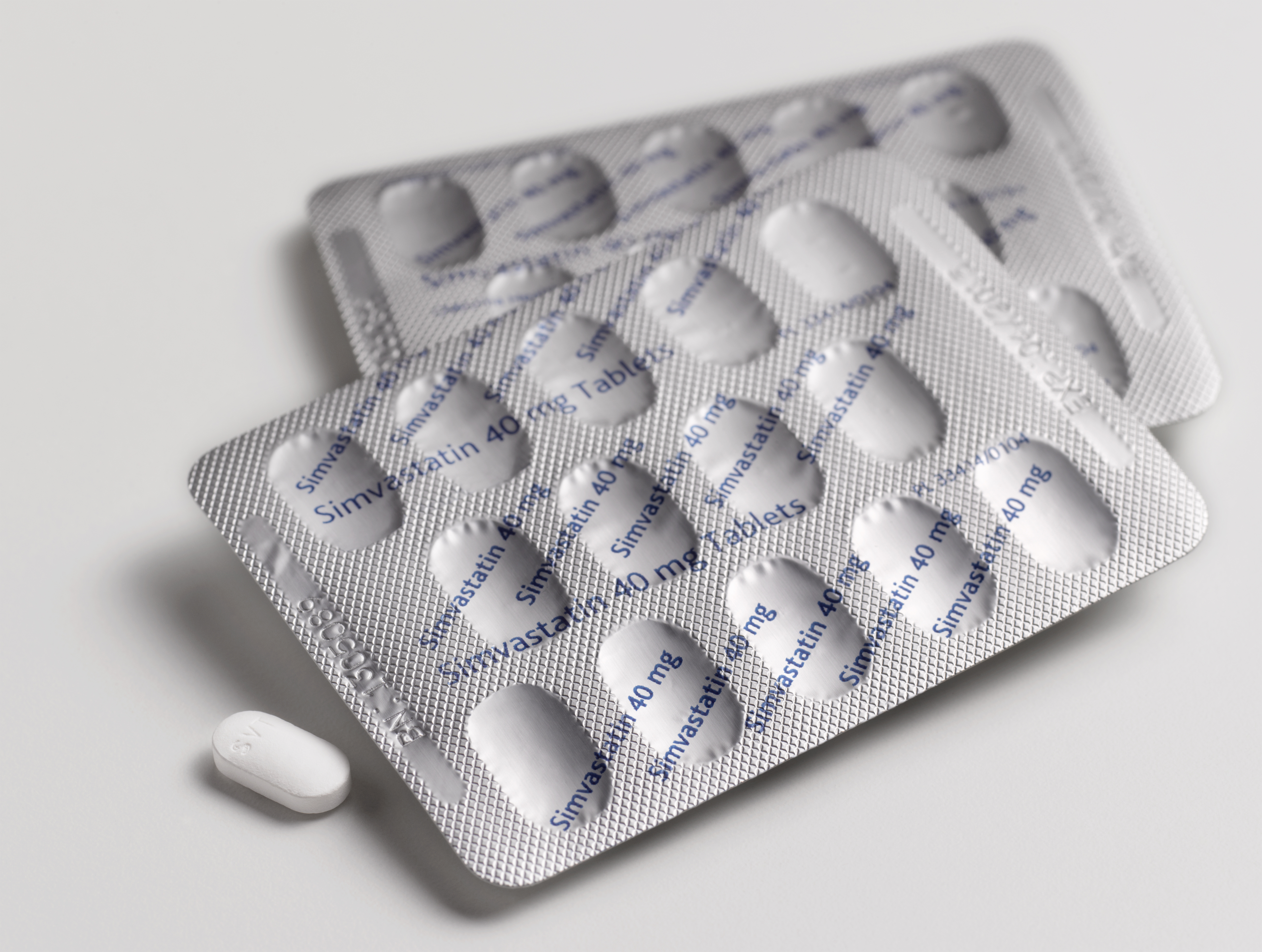 Cholesterol lowering pill