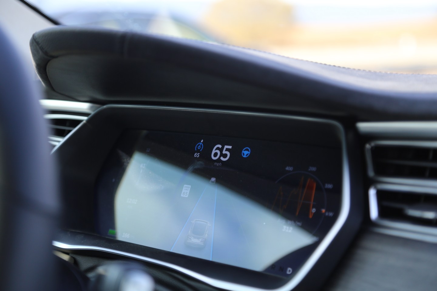 Elon Musk: Tesla’s autopilot is rolling out everywhere (except Japan)