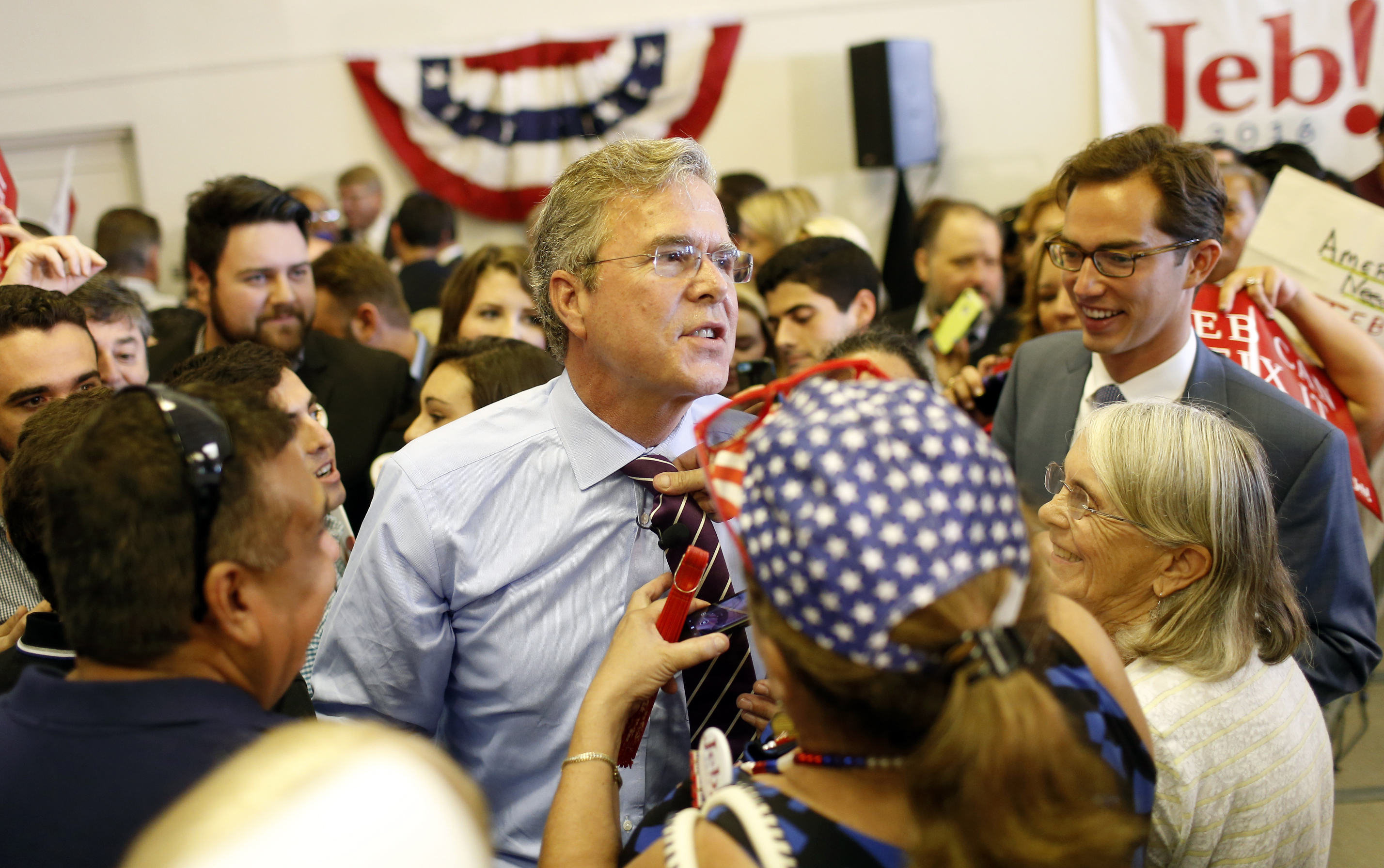 Republican Presidential Candidate Jeb Bush Campaigns In Tampa