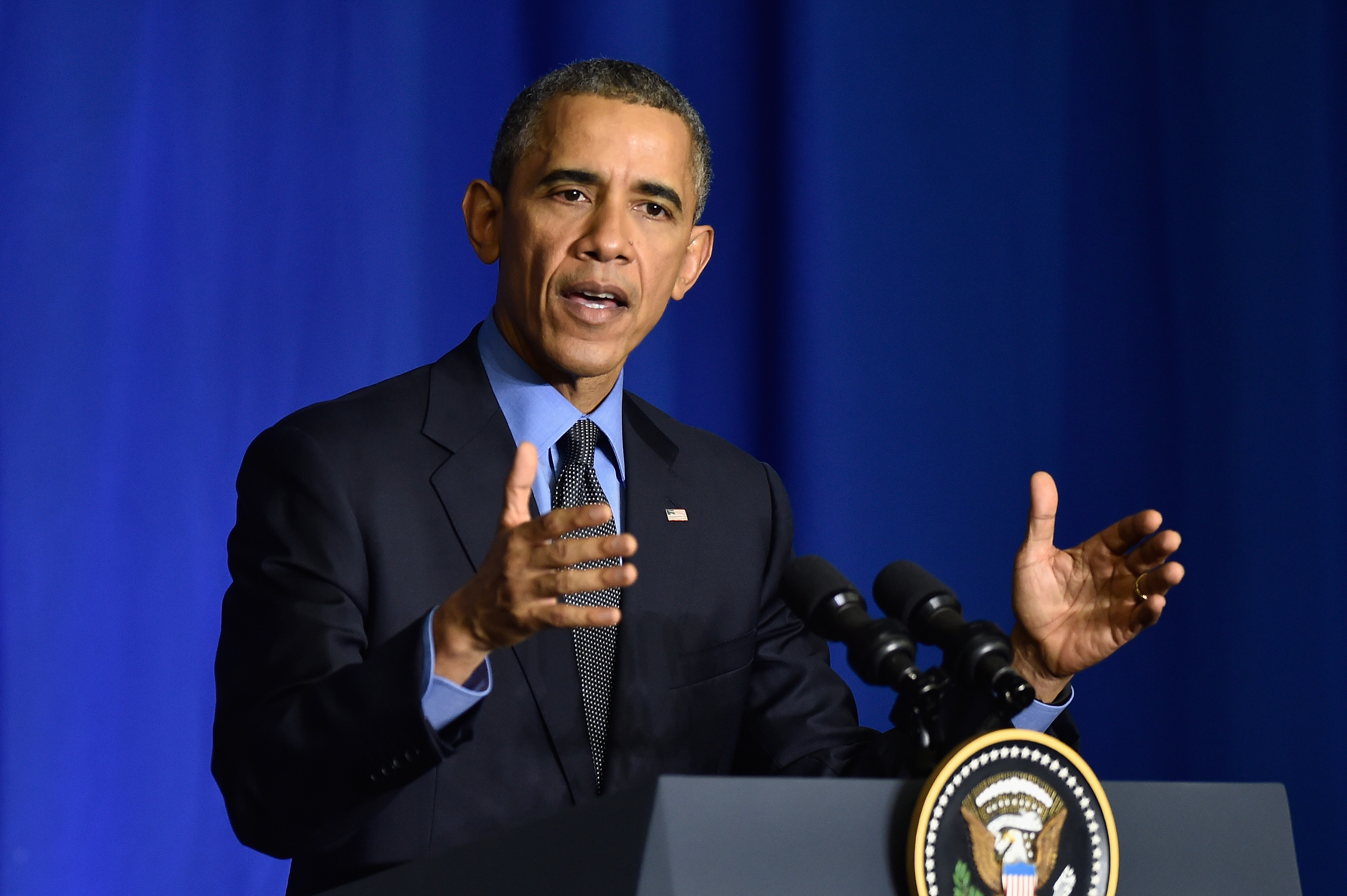 Obama Speaks Before Leaving COP21