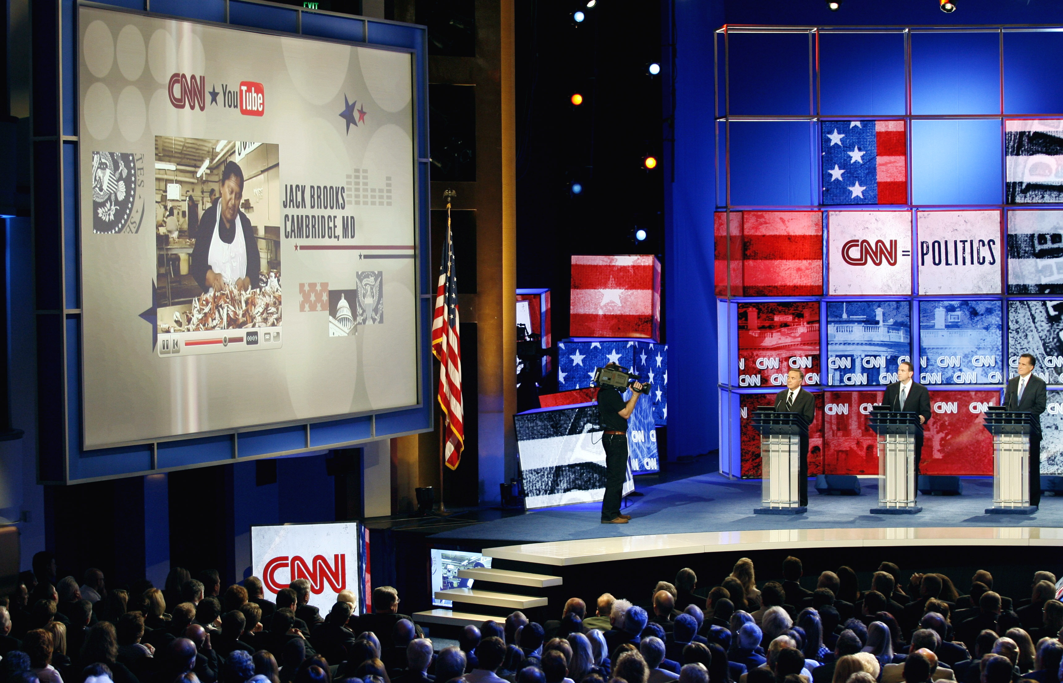Republican presidential candidates take questions at the CNN/YouTube/Republican Party of Florida presidential debate in St. Petersburg