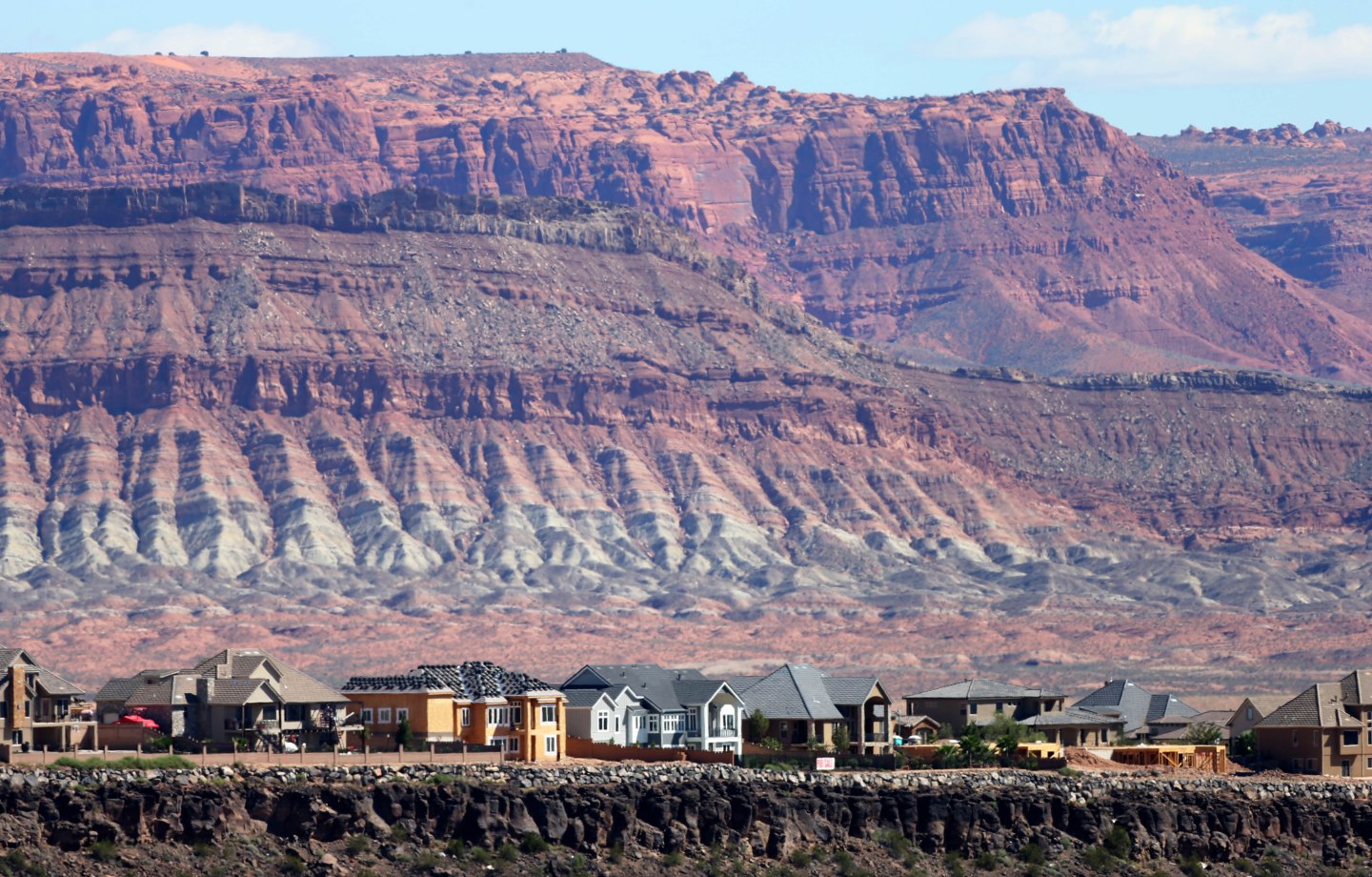 New Home Construction Data Continues To Show Upward Trend