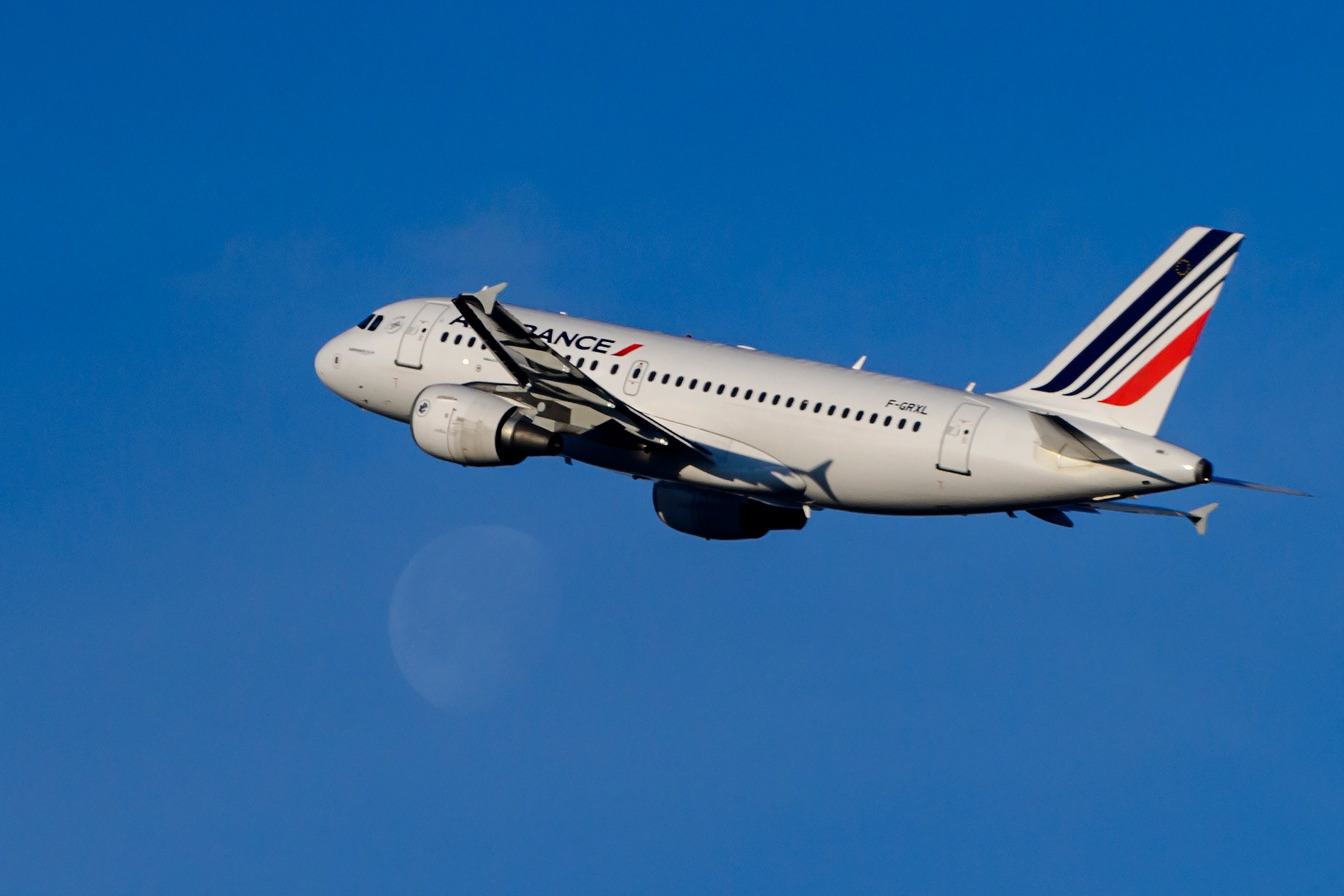 SWITZERLAND-IATA-AIRLINE-BUSINESS-EARNINGS