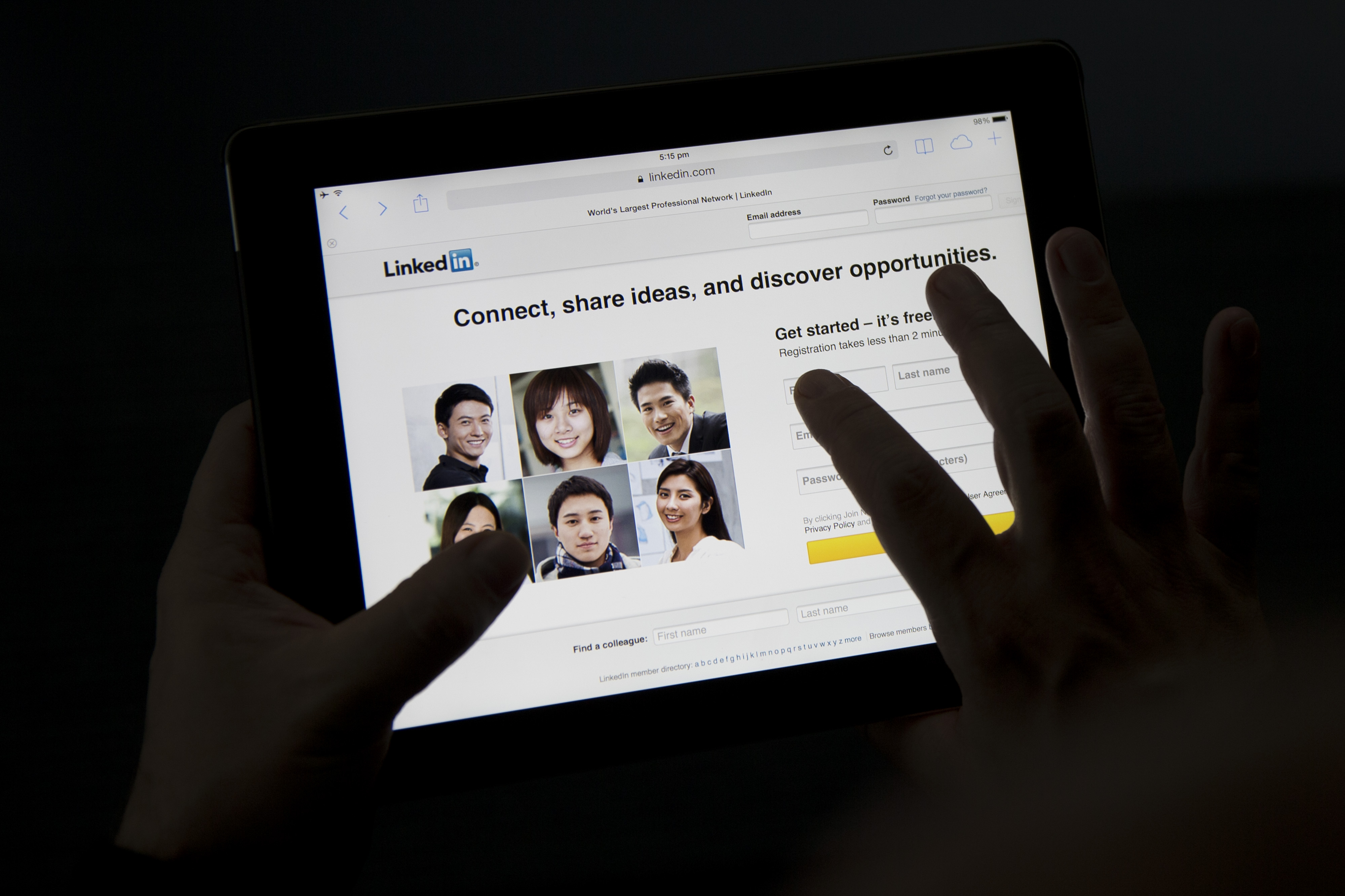 LinkedIn Corp. Expands in China With Local Site Limiting Content