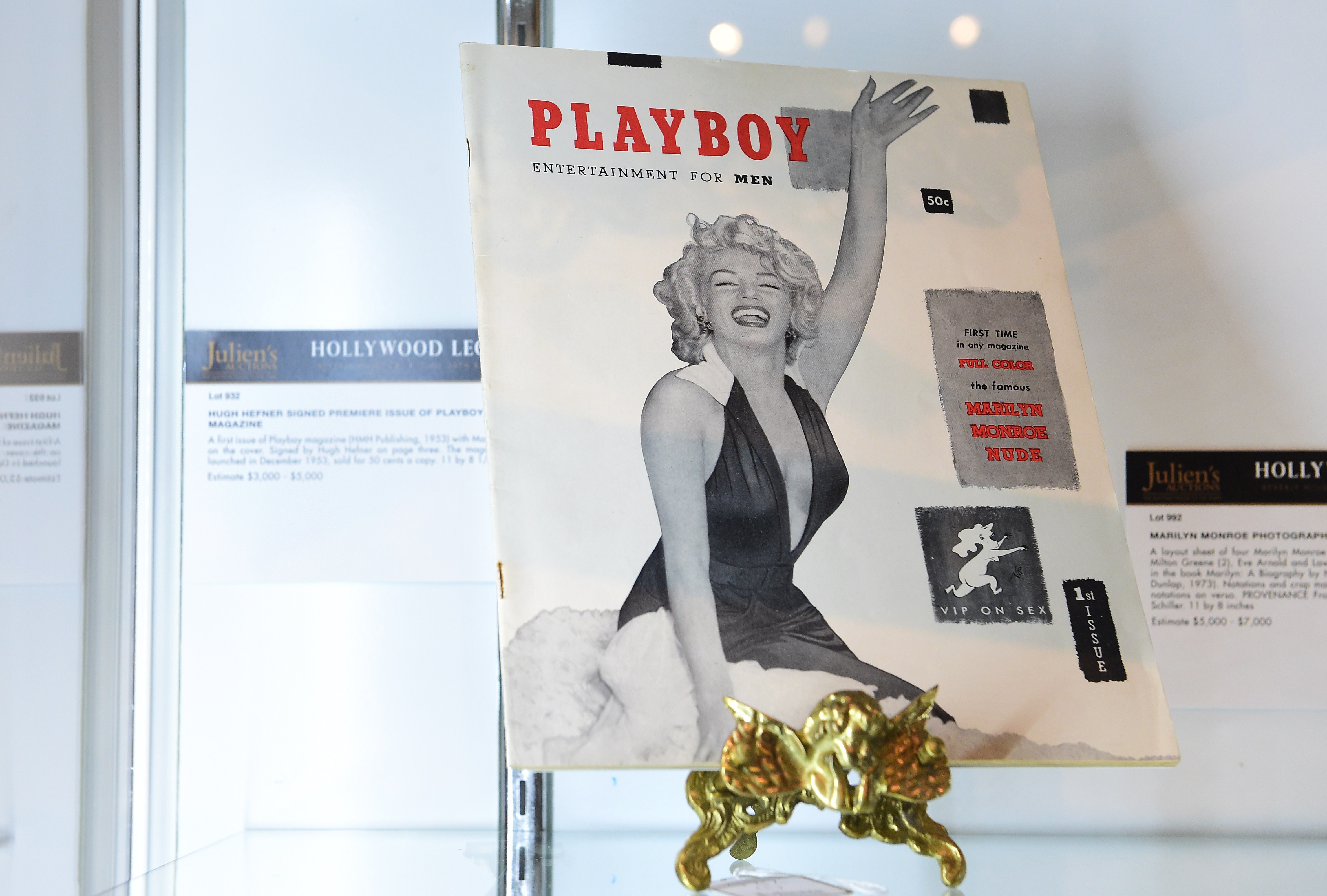 US-ENTERTAINMENT-AUCTION-HOLLYWOOD-LEGENDS