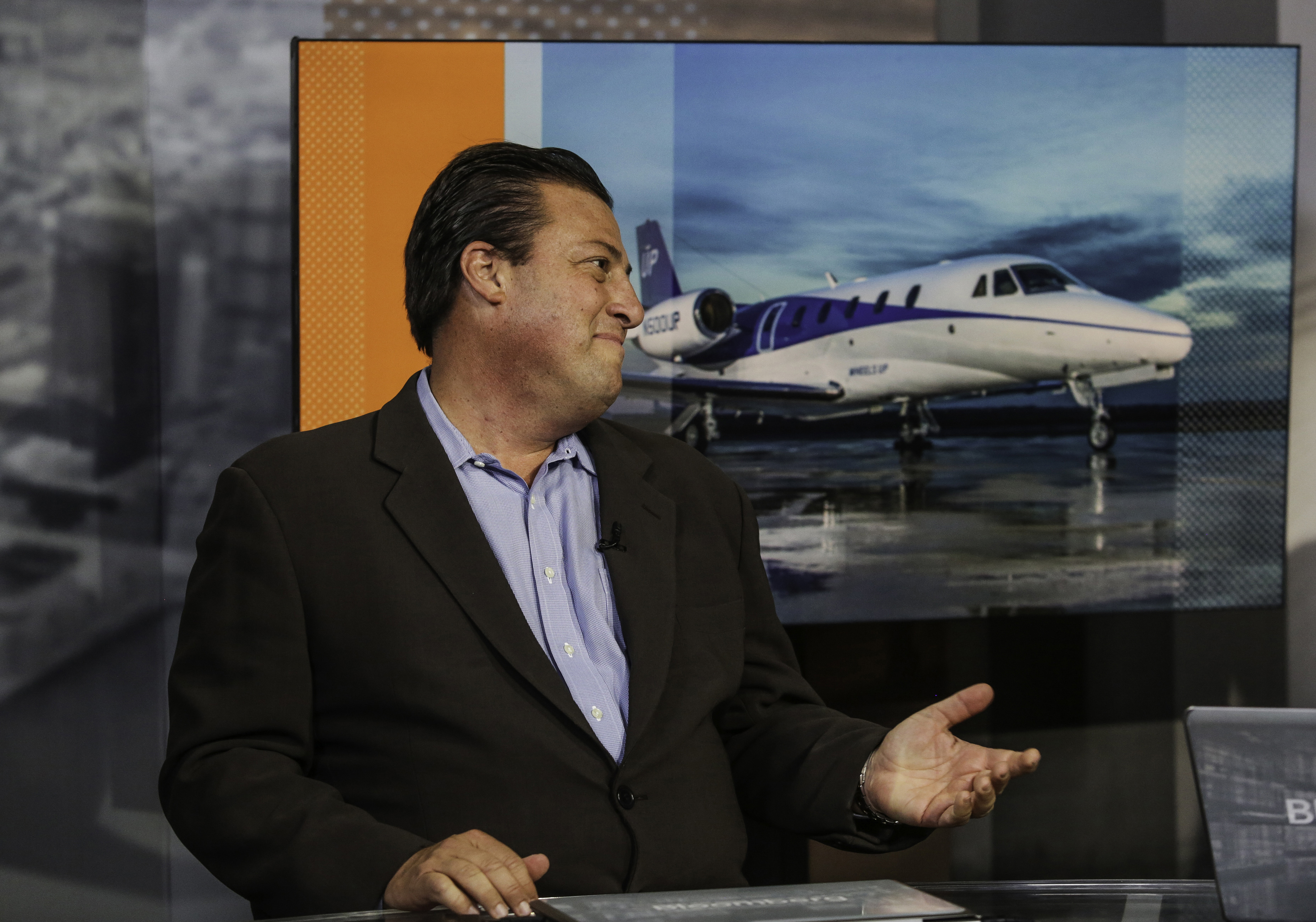 Kenny Dichter, founder and chief executive officer of Wheels Up, speaks during a Bloomberg Television interview in New York, U.S., on Thursday, Oct. 1, 2015. Dichter discussed the growth prospects for the membership-based private aviation company, which he said will have 55 planes in its fleet by the end of the year. Photographer: Chris Goodney/Bloomberg *** Local Caption *** Kenny Dichter