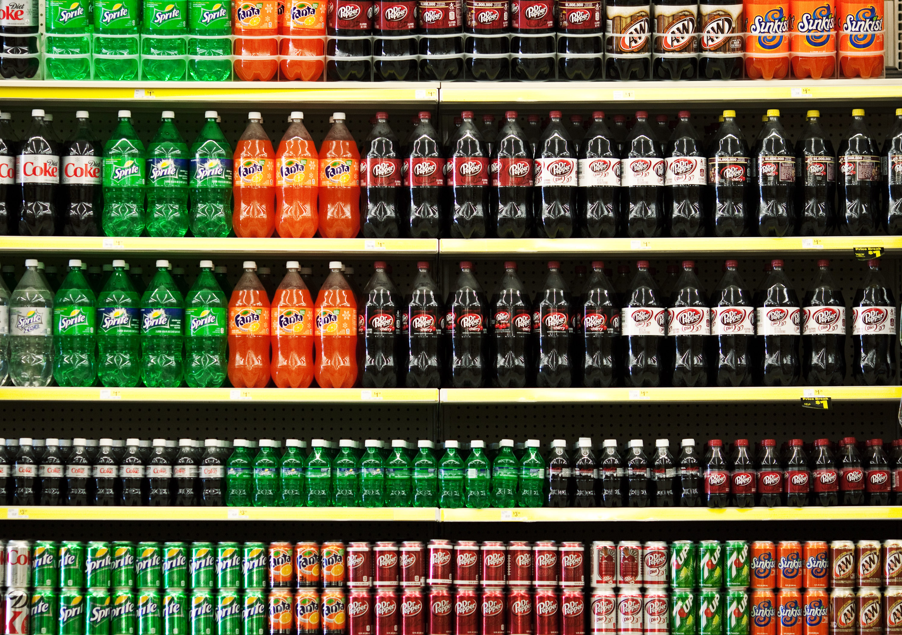 Inside a Dollar General Store Ahead Of Earnings