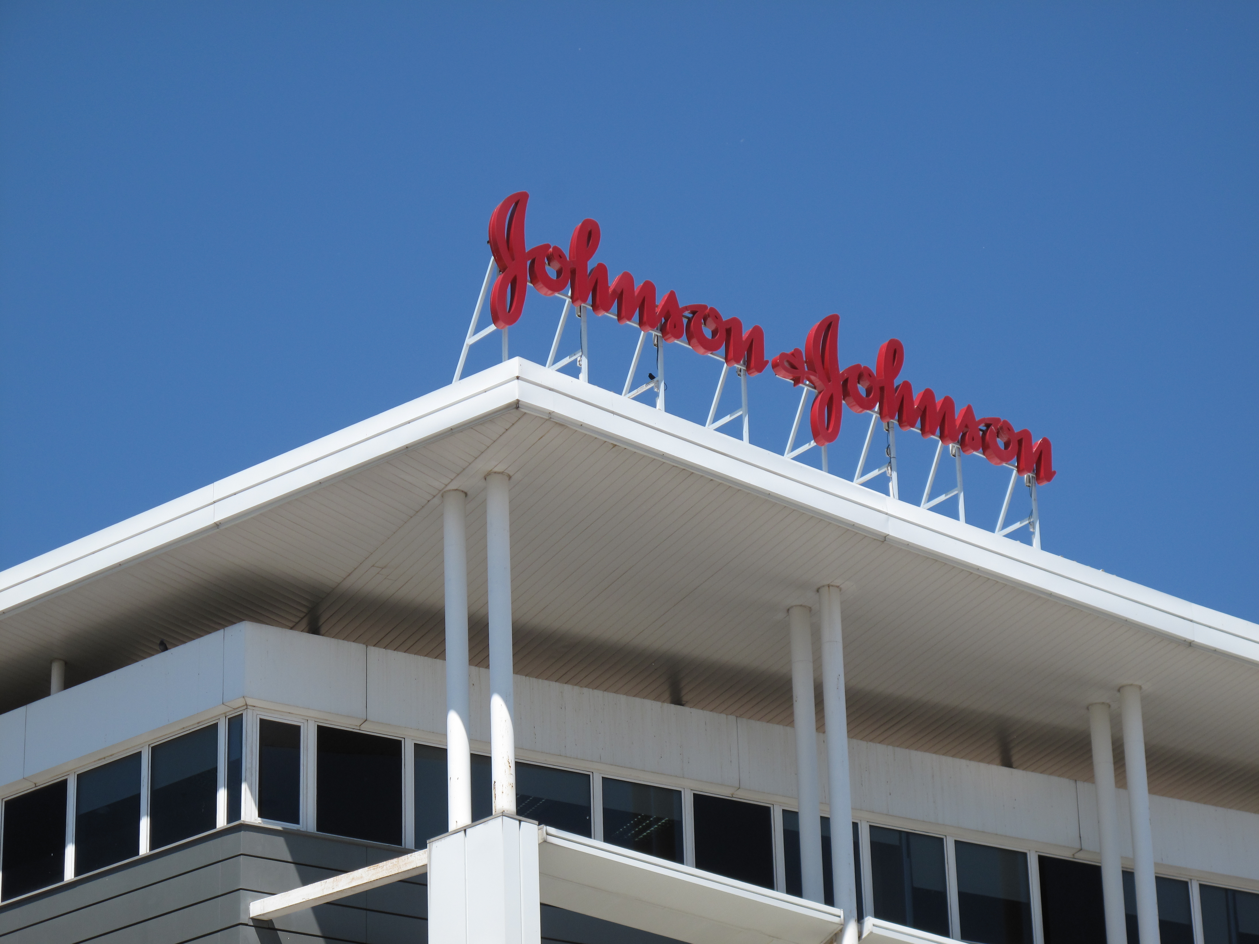 Johnson And Johnson Building in Madrid