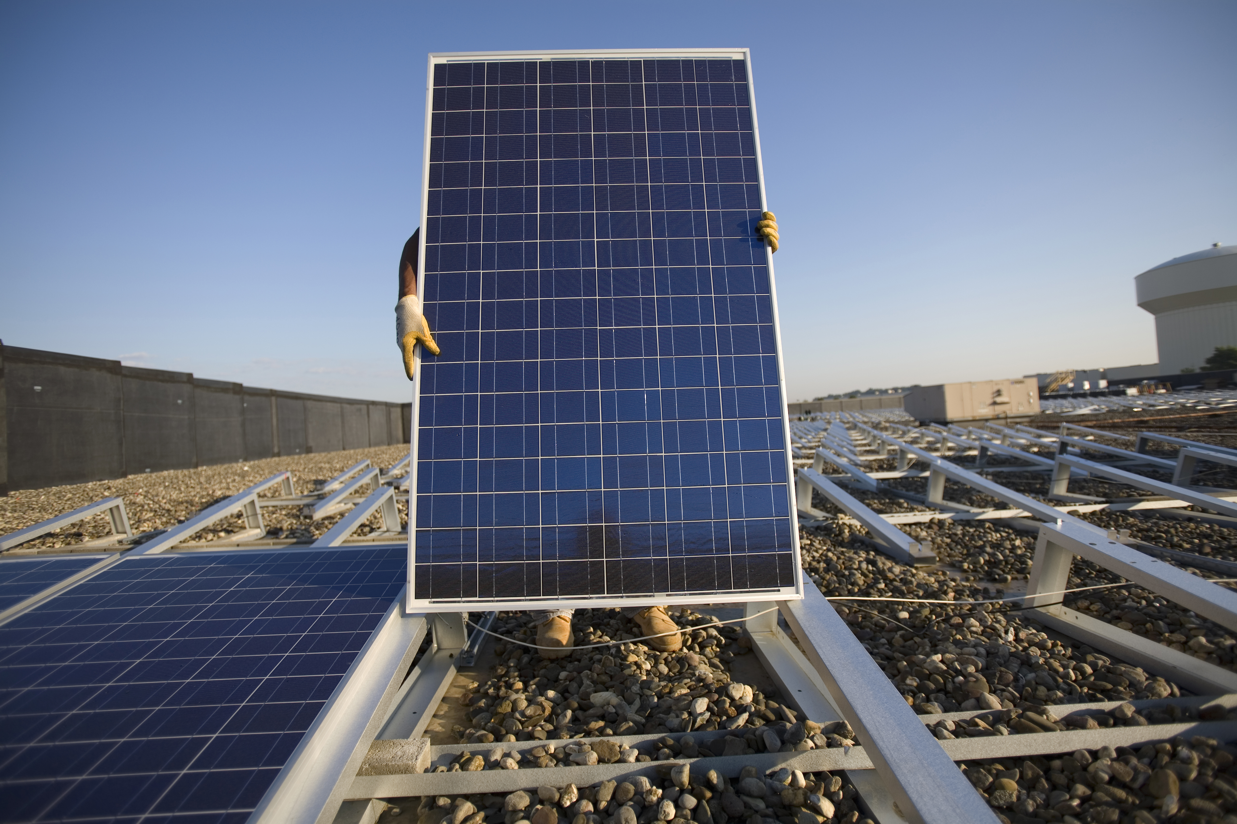 SunEdison Installs Solar Panels On Kohl's Rooftops