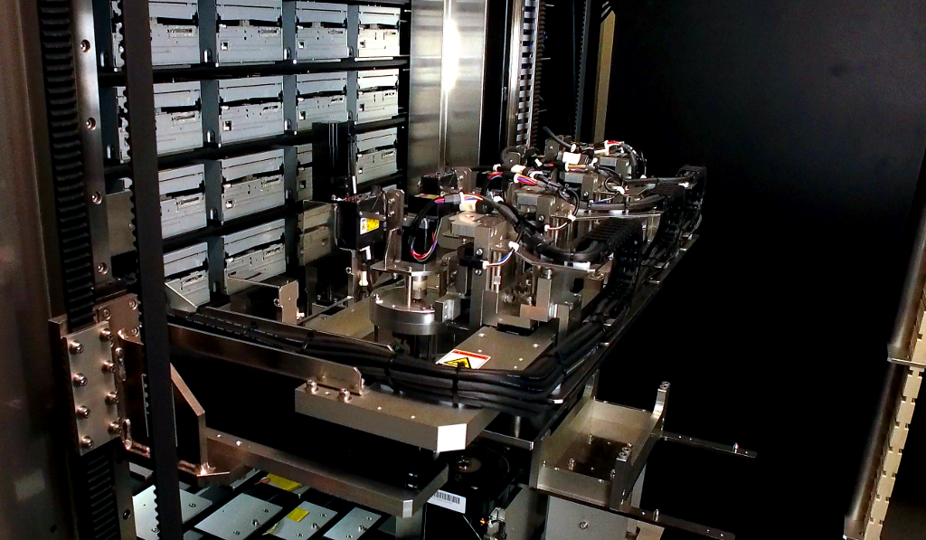 Everspan loading robot